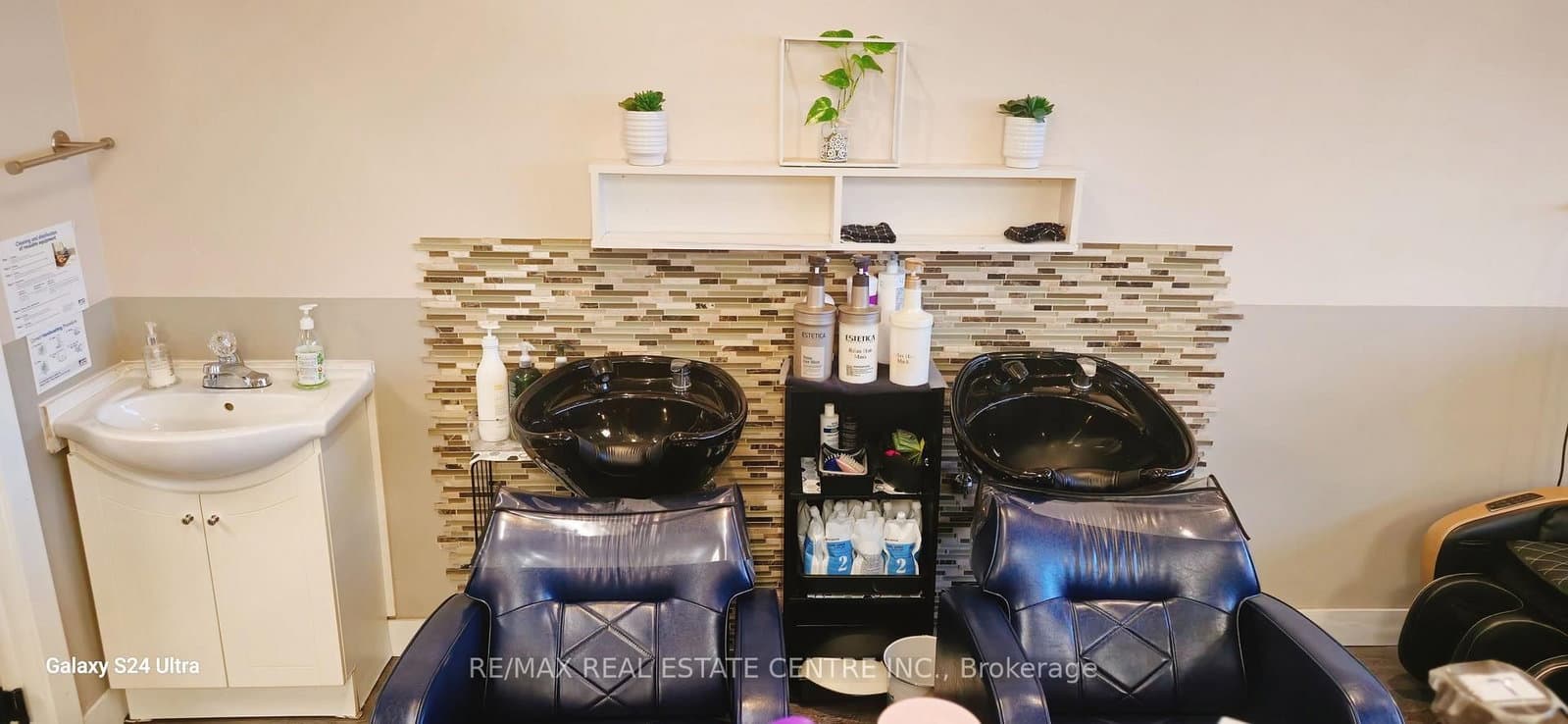 333 Dundas Street E, Unit 206 thumbnail 5