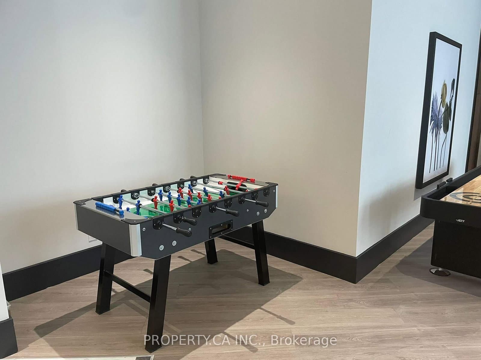 1808 St Clair Avenue W, Unit 1005 thumbnail 32