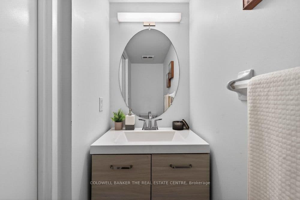 200 Manitoba Street, Unit 224 thumbnail 3