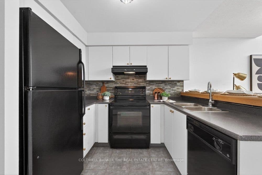 200 Manitoba Street, Unit 224 thumbnail 5