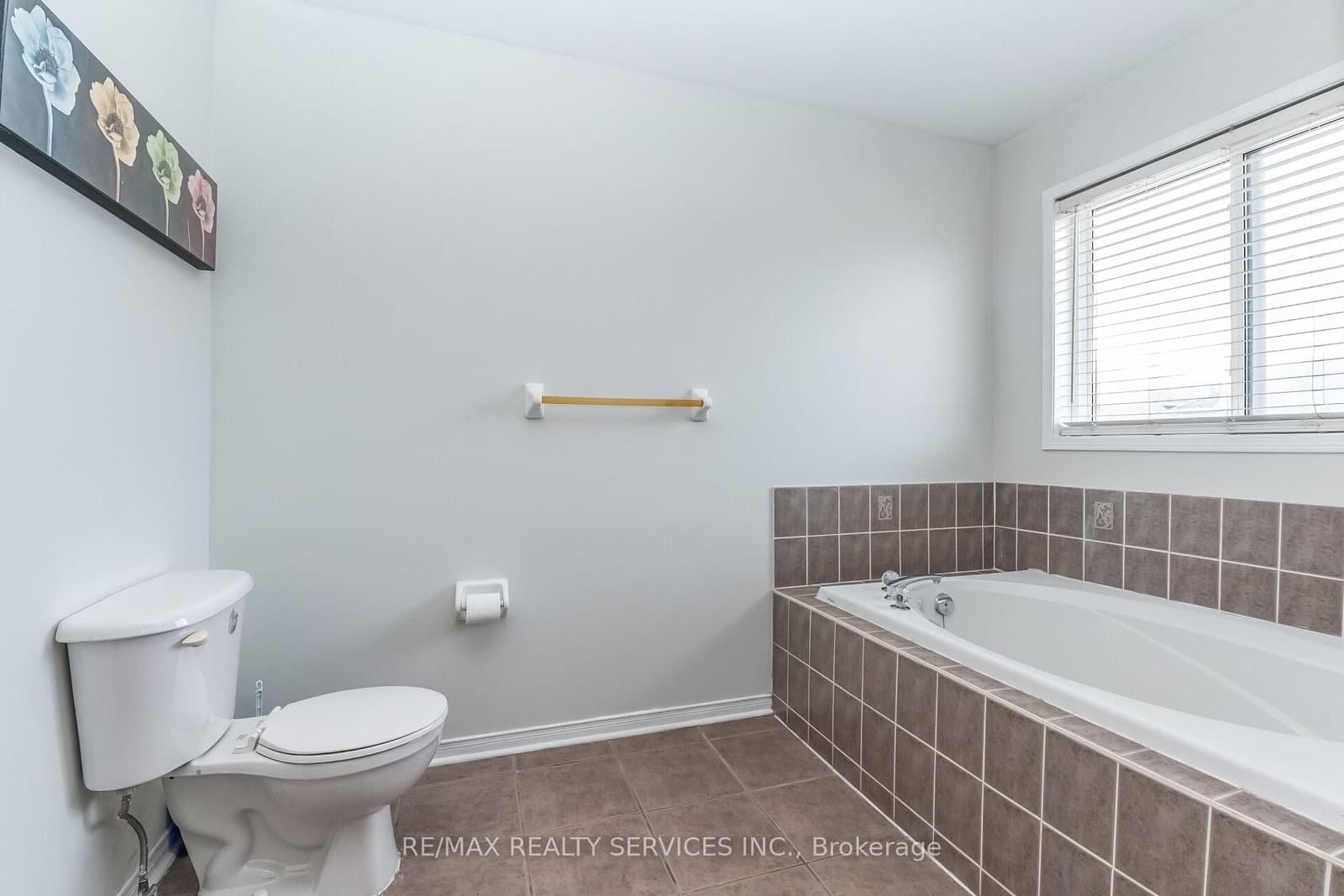 359 Edenbrook Hill Drive thumbnail 21