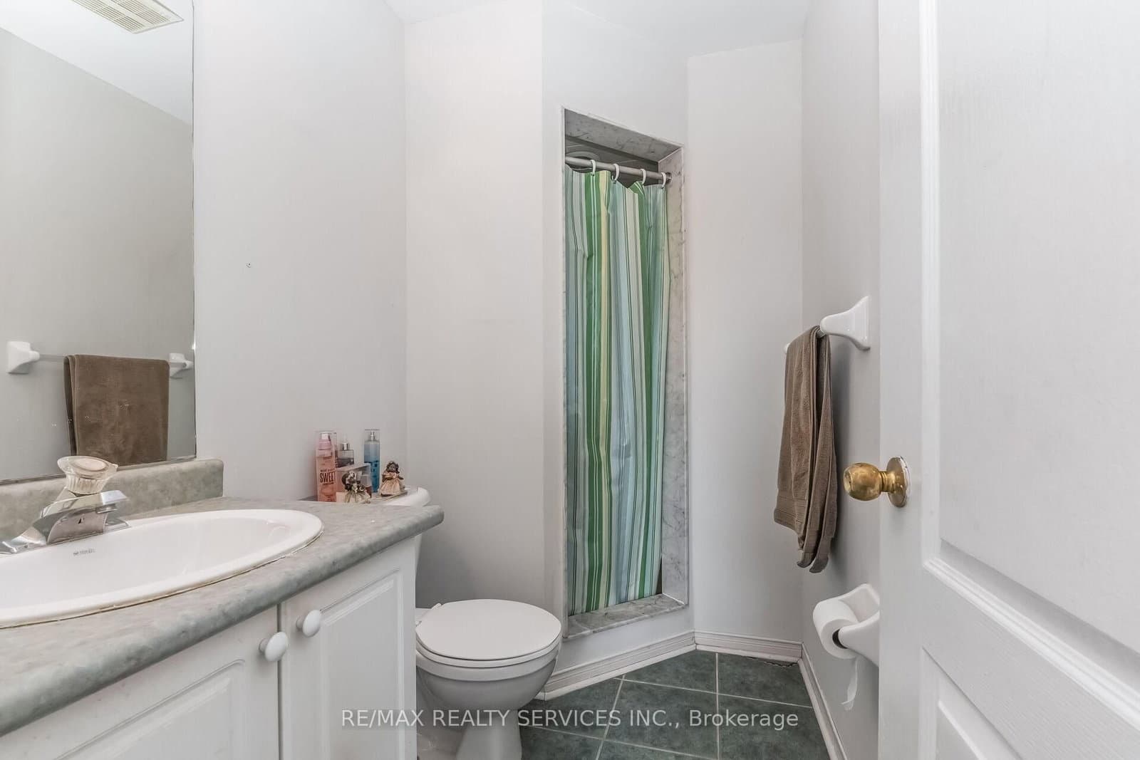 359 Edenbrook Hill Drive thumbnail 25