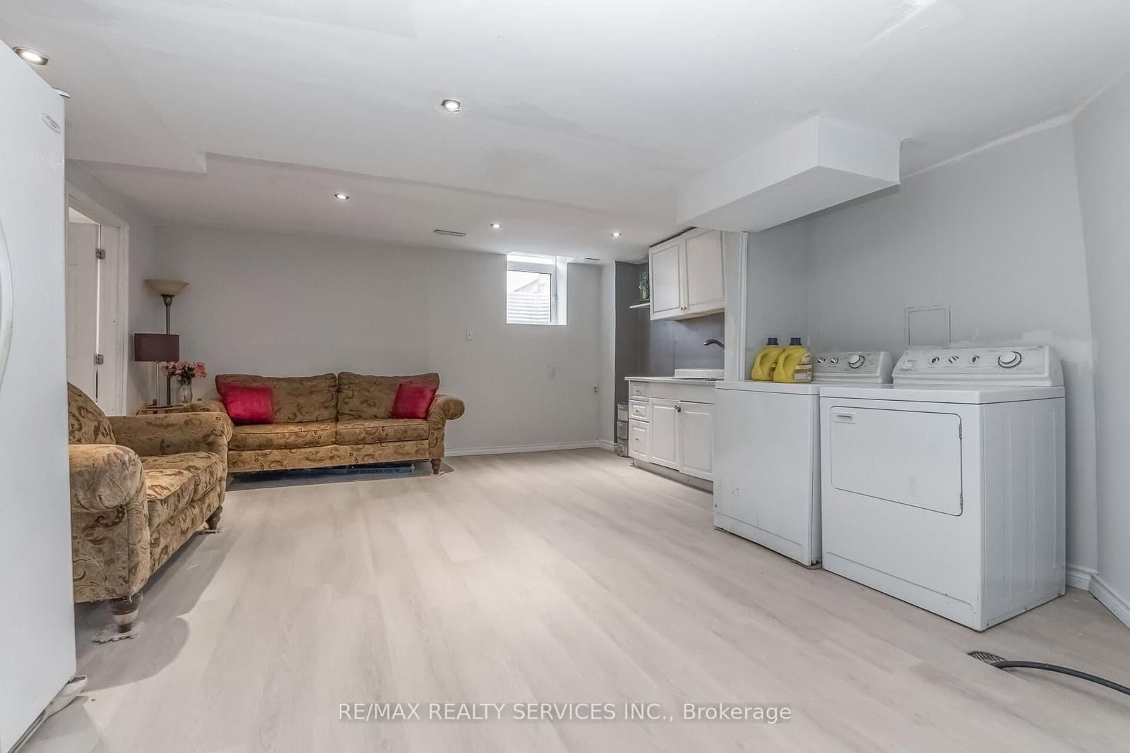 359 Edenbrook Hill Drive thumbnail 30