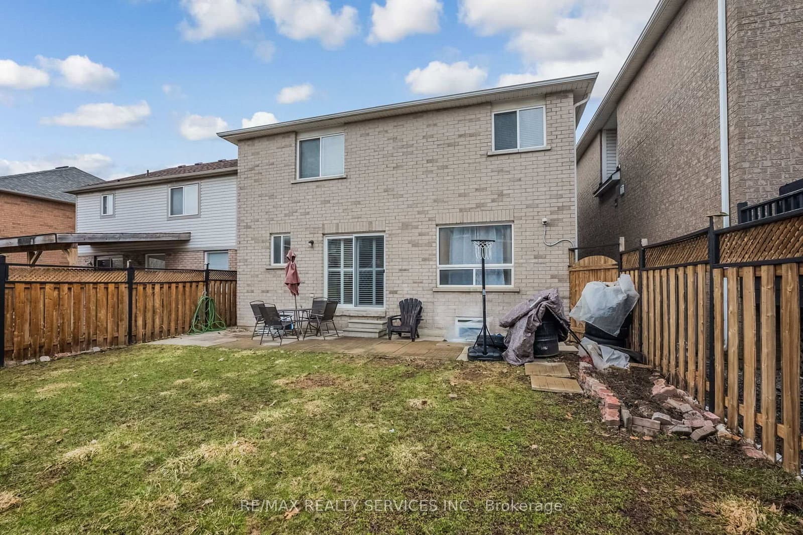 359 Edenbrook Hill Drive thumbnail 34