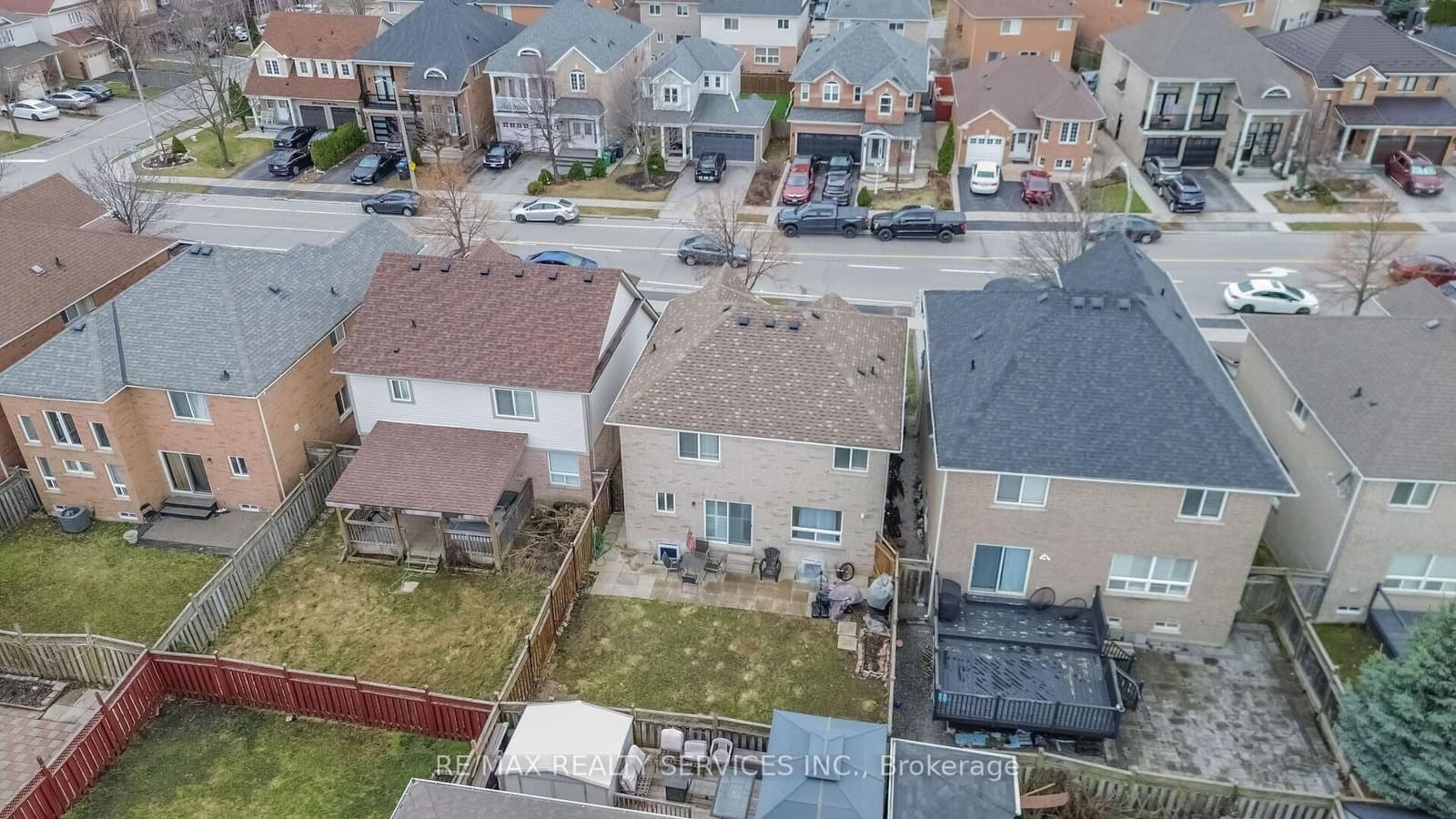 359 Edenbrook Hill Drive thumbnail 37