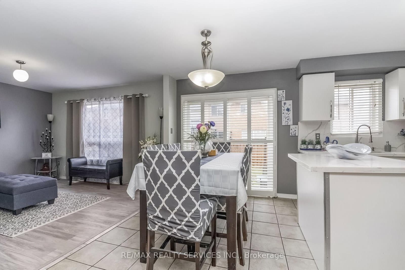 359 Edenbrook Hill Drive thumbnail 42