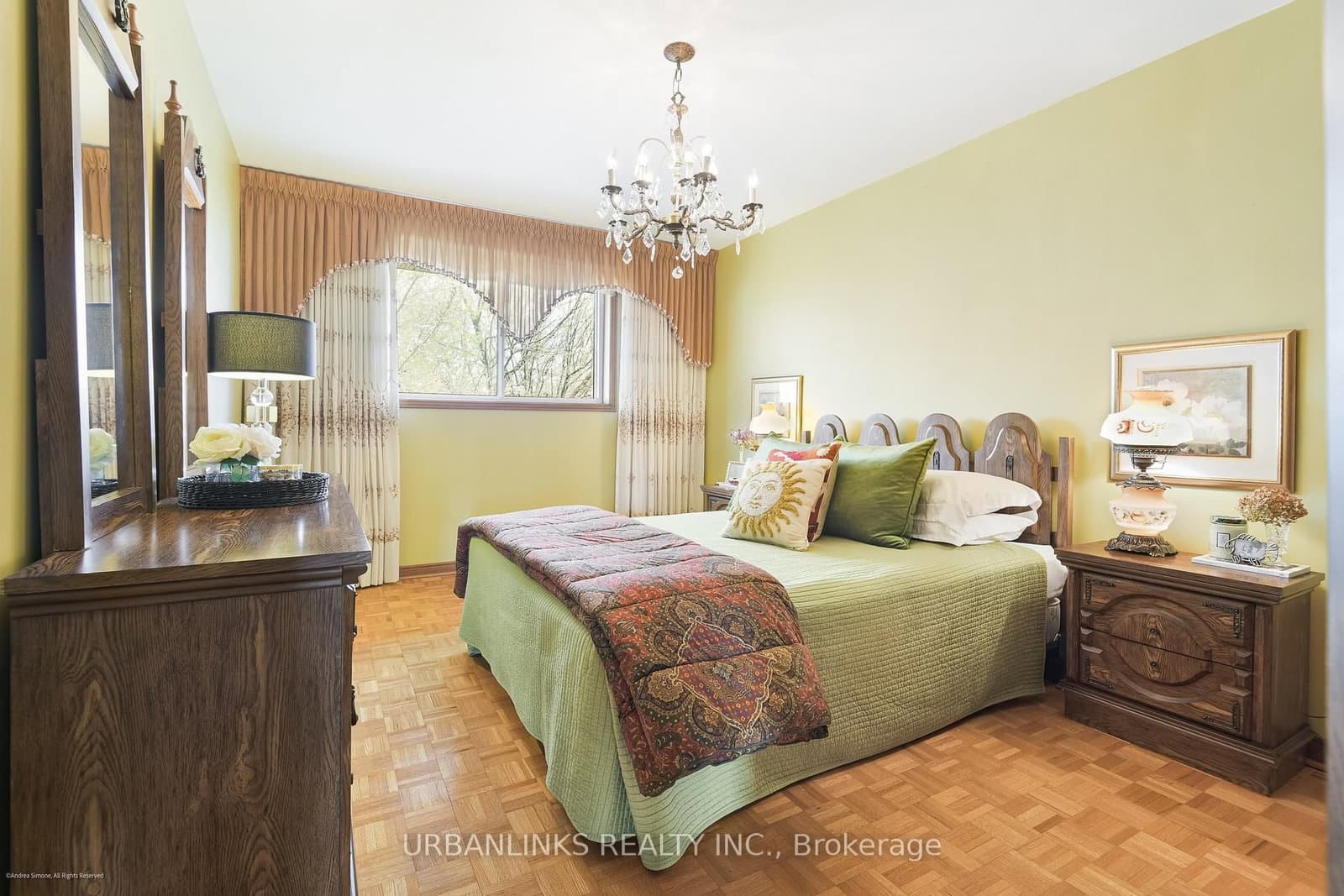 78 Evans Avenue thumbnail 23