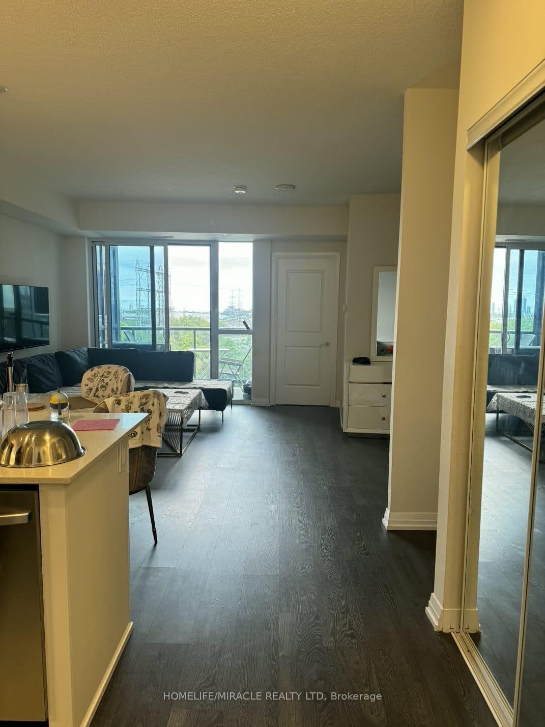 50 Thomas Riley Road, Unit 521 thumbnail 9