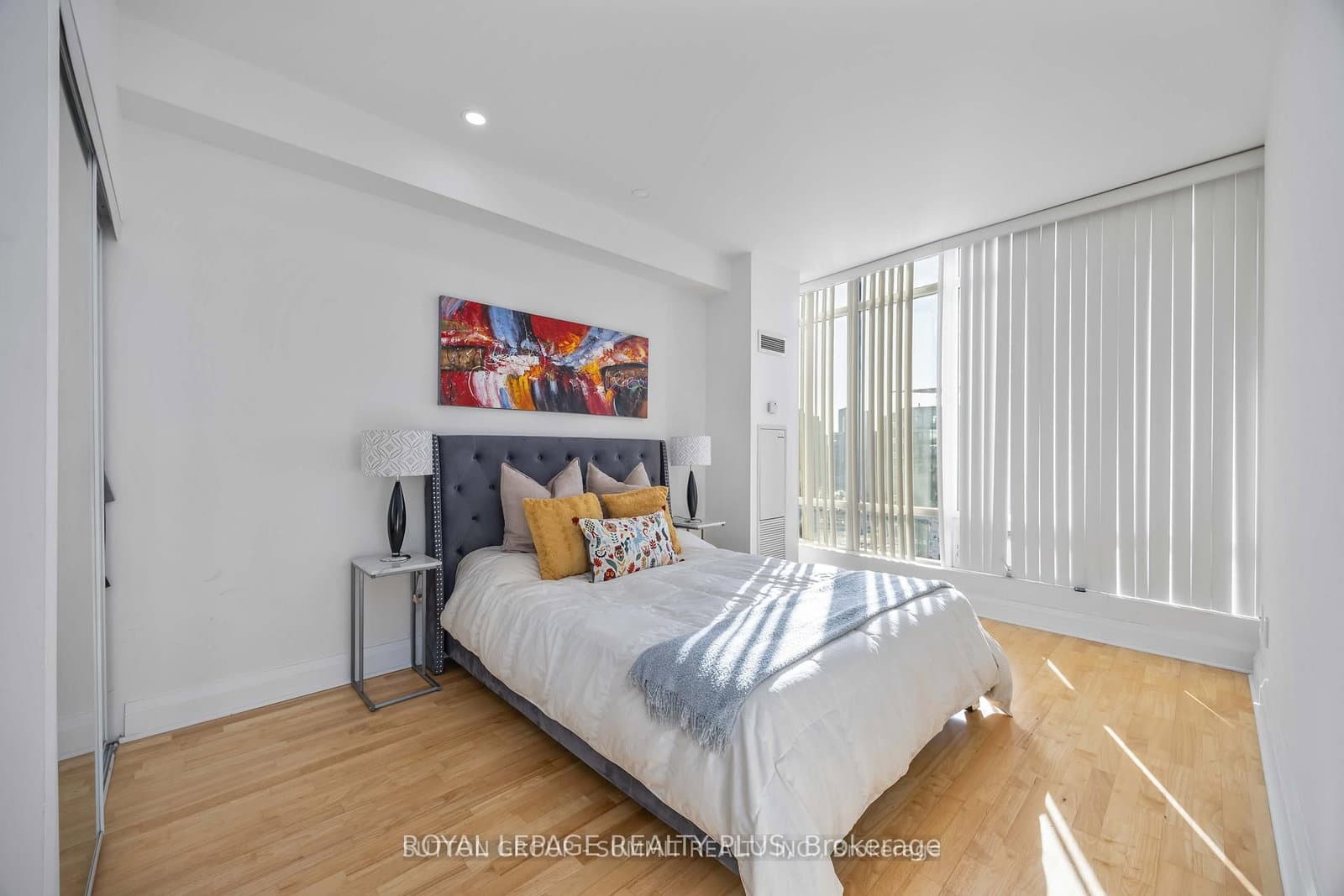 15 Windermere Avenue, Unit PH01 thumbnail 13
