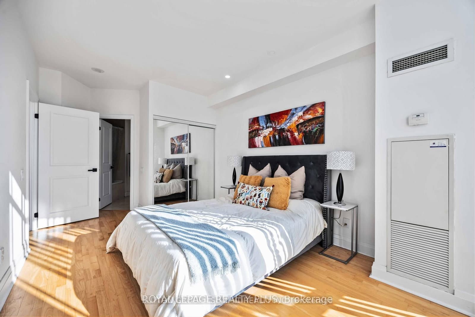 15 Windermere Avenue, Unit PH01 thumbnail 14