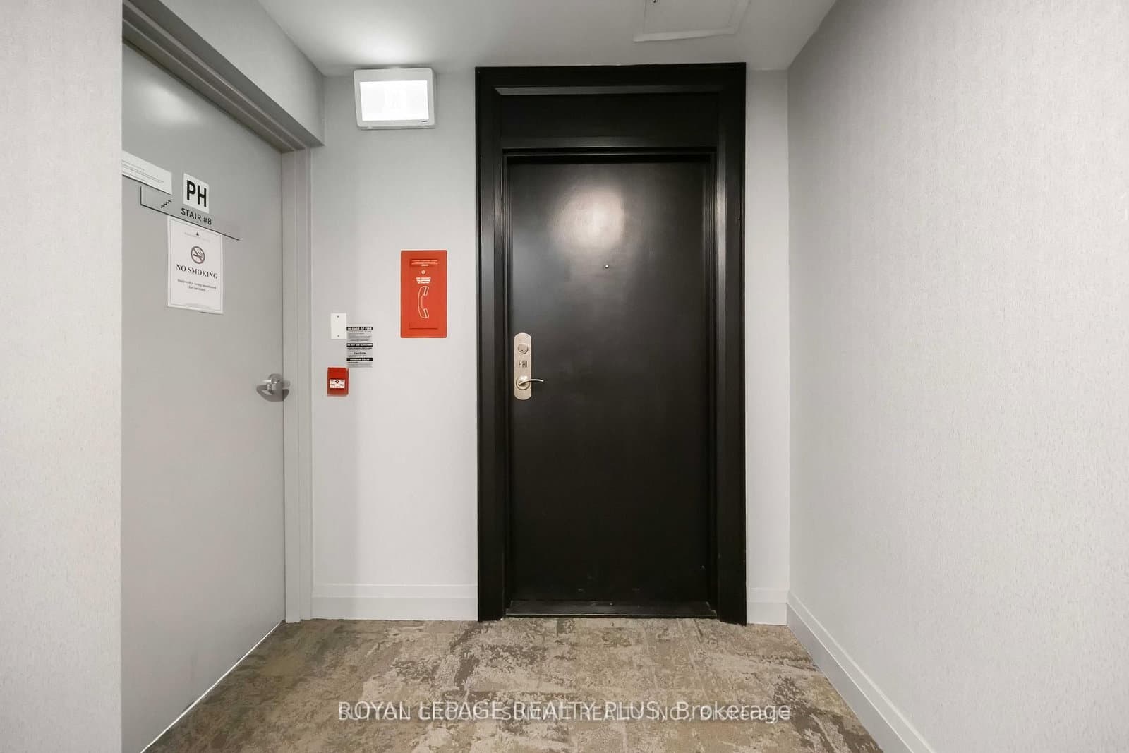 15 Windermere Avenue, Unit PH01 thumbnail 4
