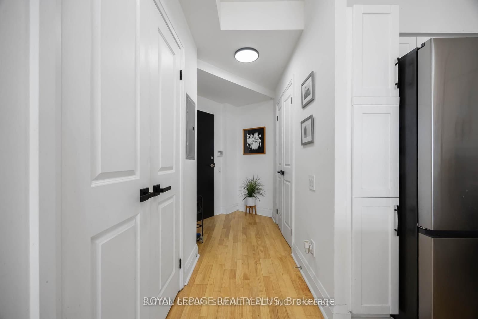 15 Windermere Avenue, Unit PH01 thumbnail 5
