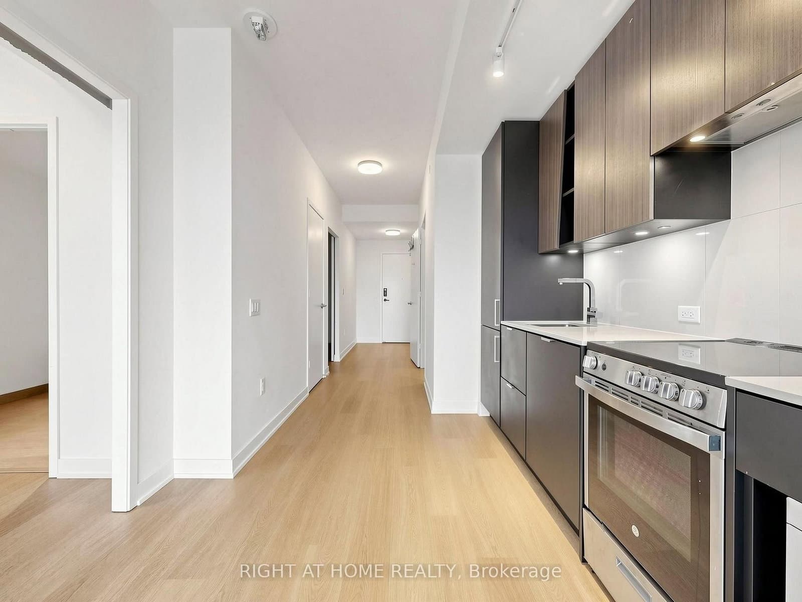 3883 Quartz Road, Unit 3412 thumbnail 8