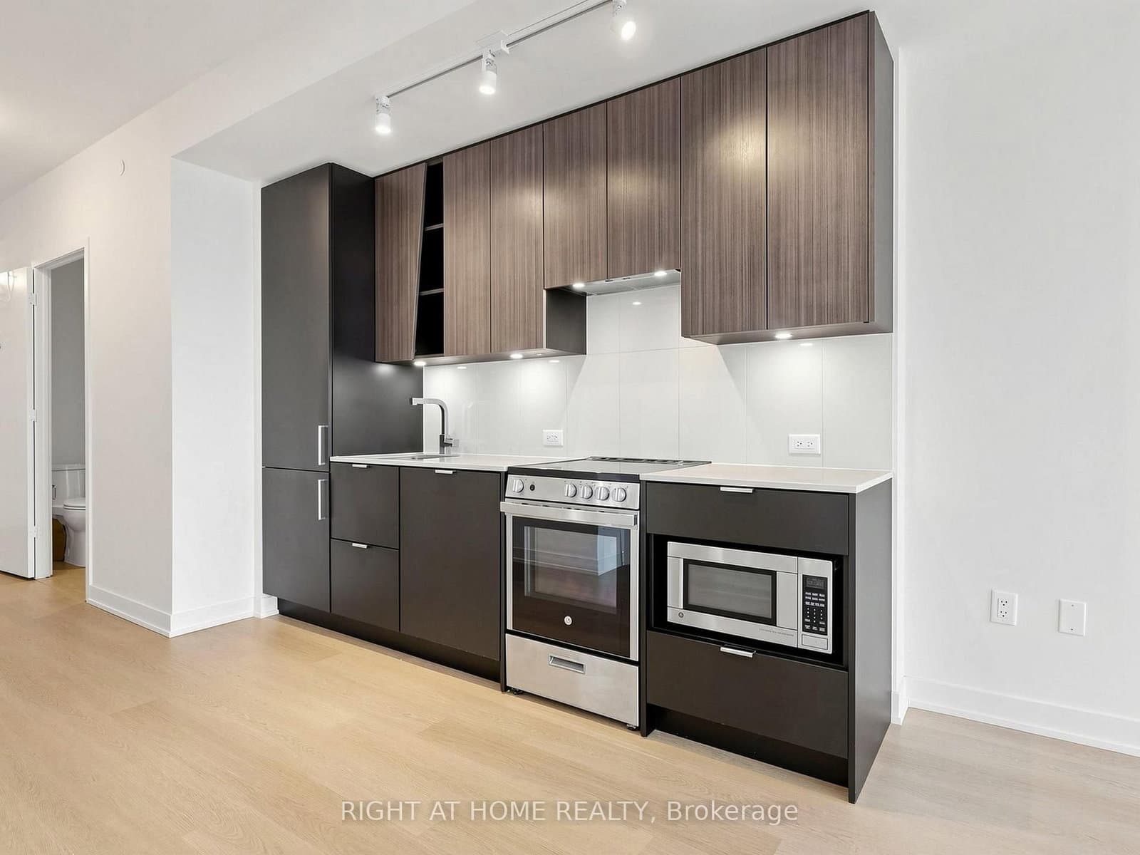 3883 Quartz Road, Unit 3412 thumbnail 9