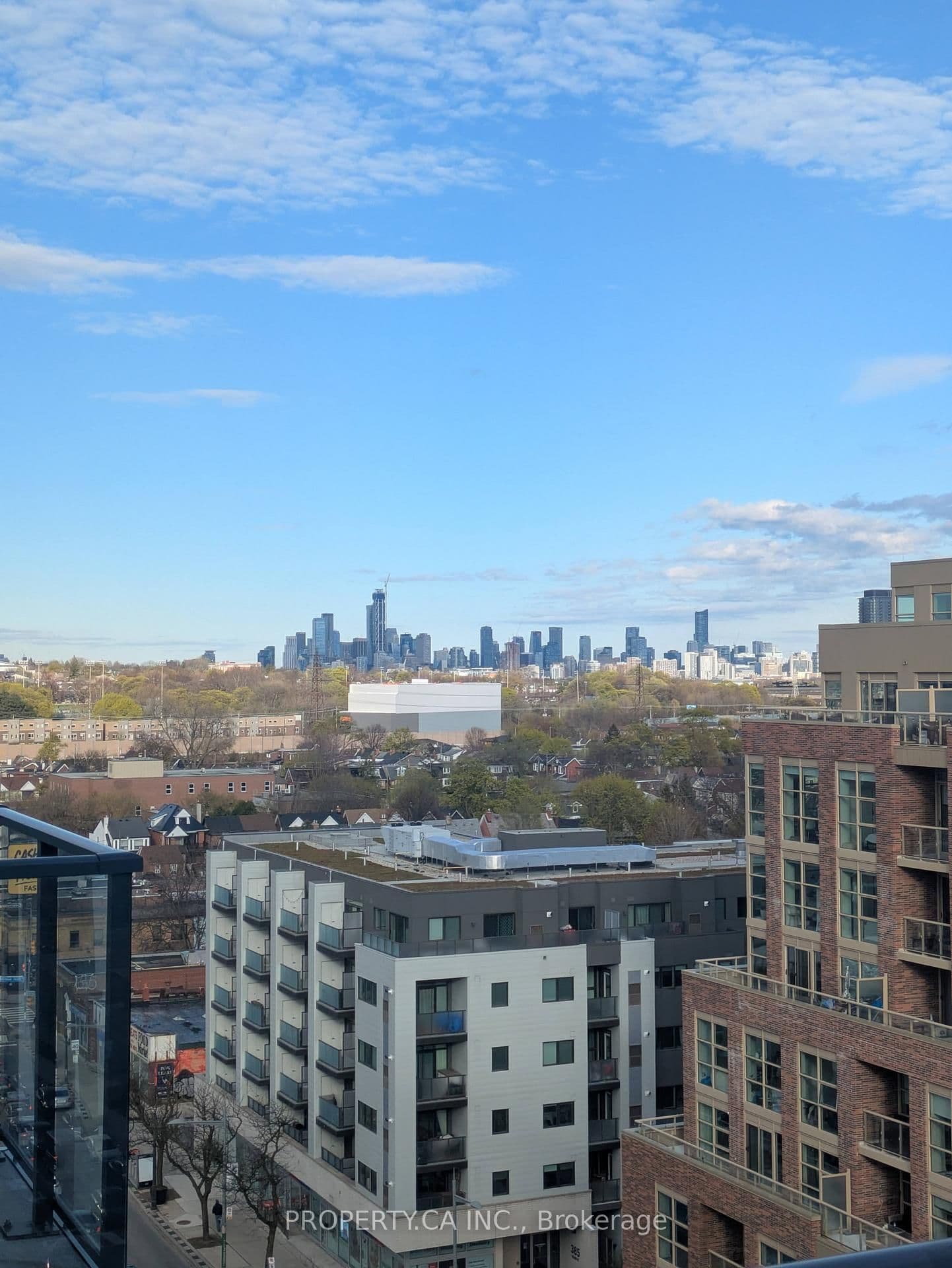 1808 St Clair Avenue W, Unit 1005 thumbnail 8