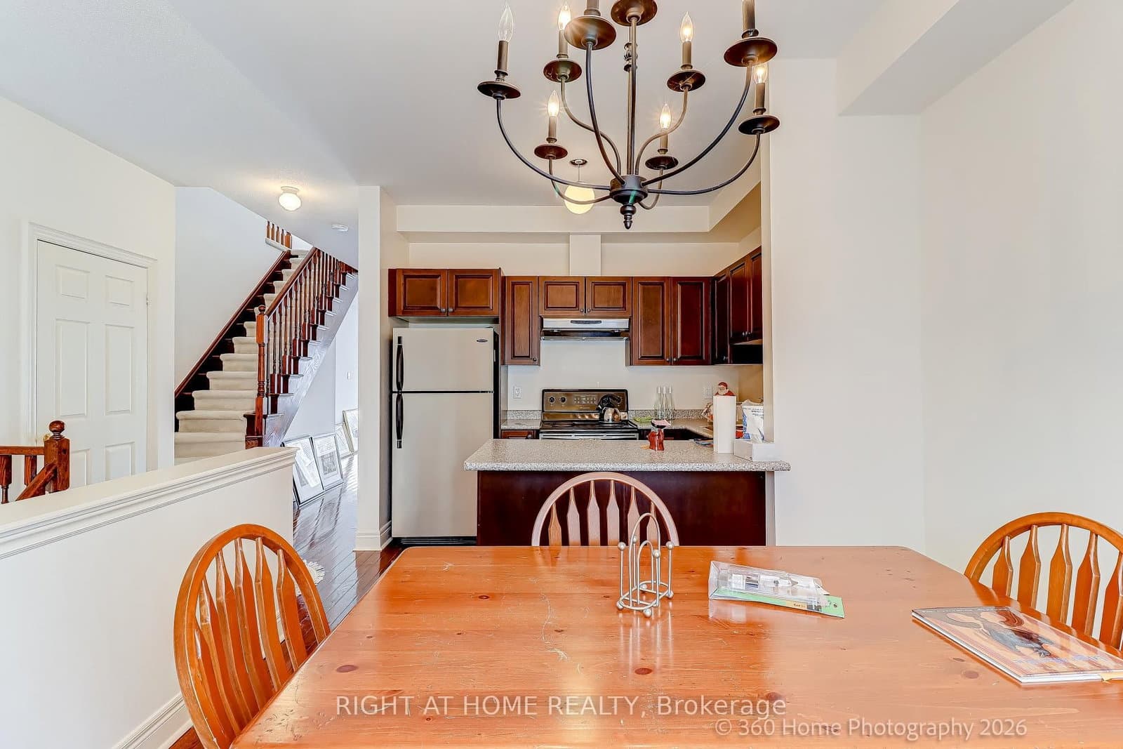1130 Cawthra Road, Unit 2 thumbnail 7