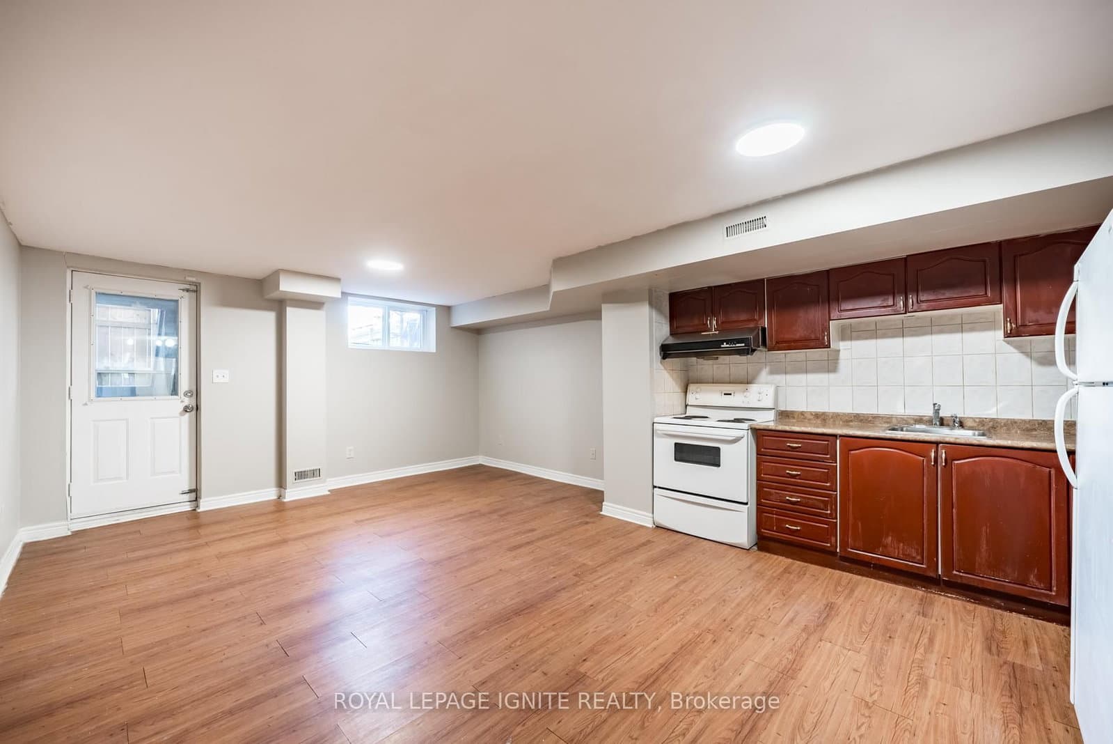 176 Wright Avenue, Unit BSMT thumbnail 15