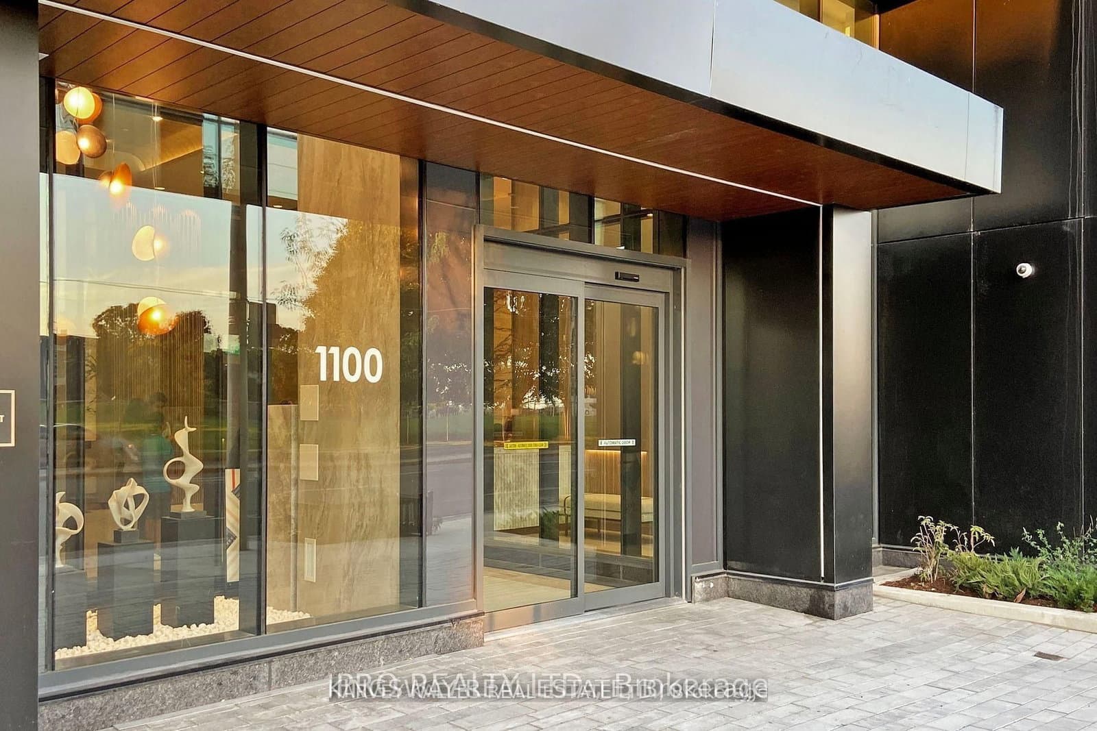 1100 Sheppard Avenue W, Unit 608 thumbnail 3