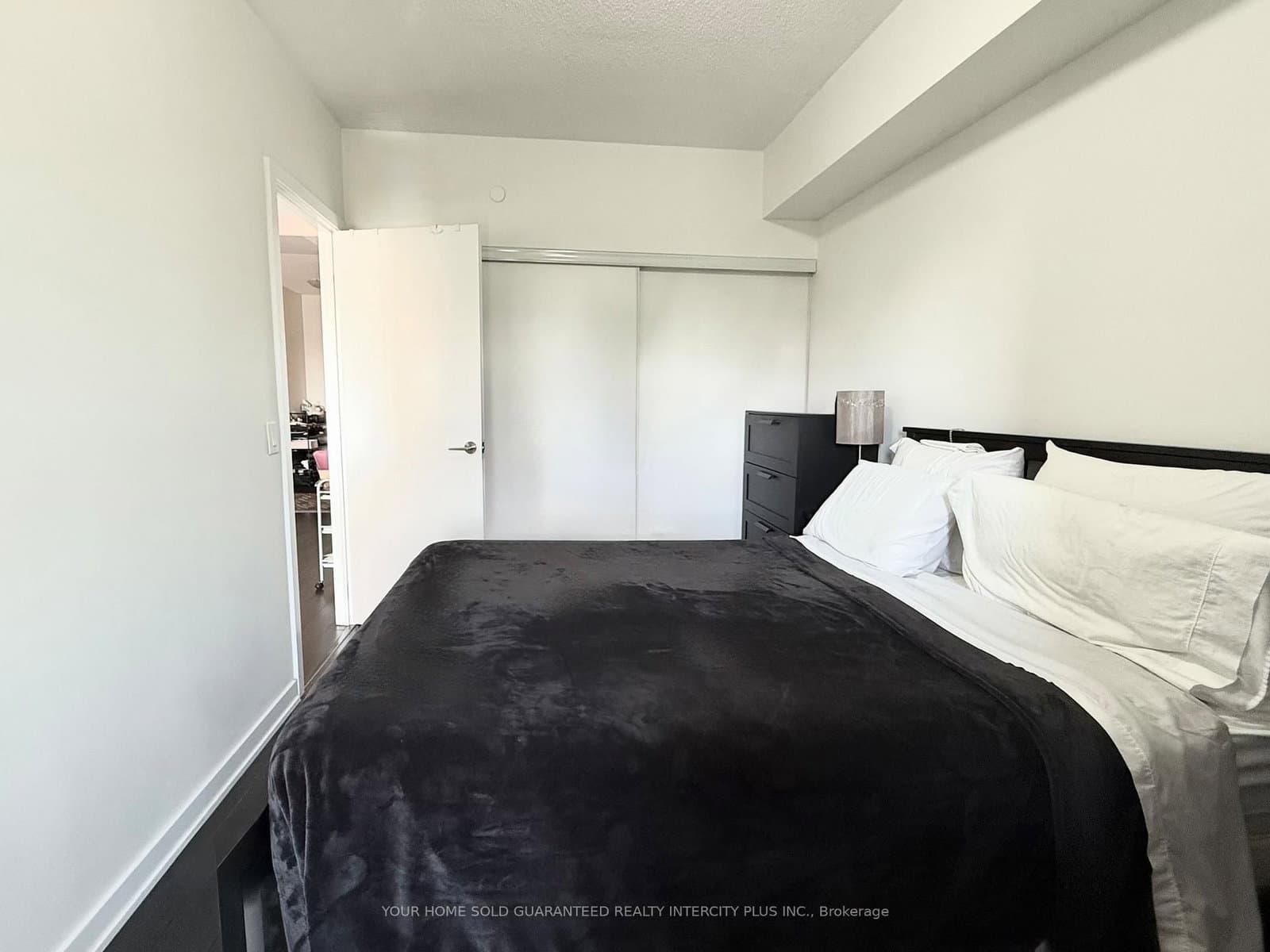 16 McAdam Avenue, Unit 302 thumbnail 15