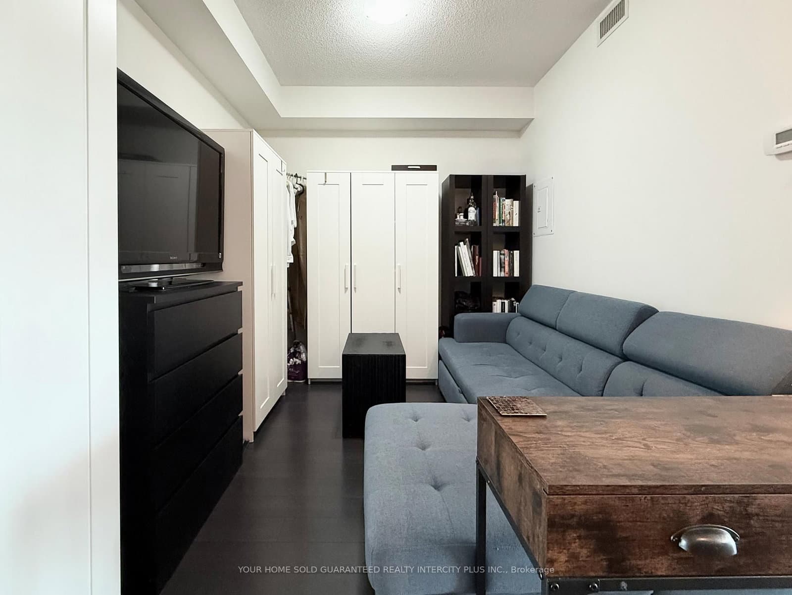16 McAdam Avenue, Unit 302 thumbnail 8