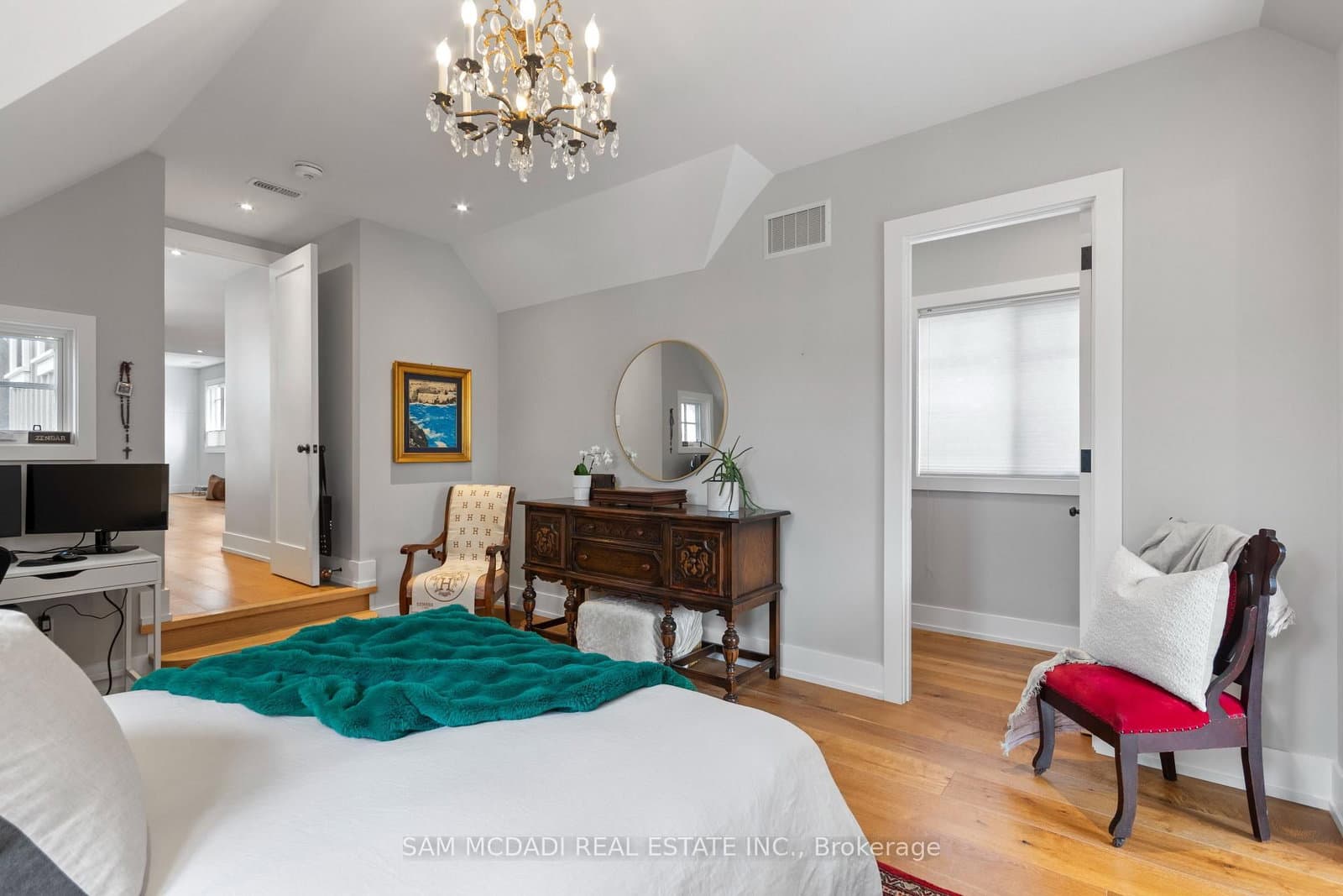 3047 Grenville Drive thumbnail 36