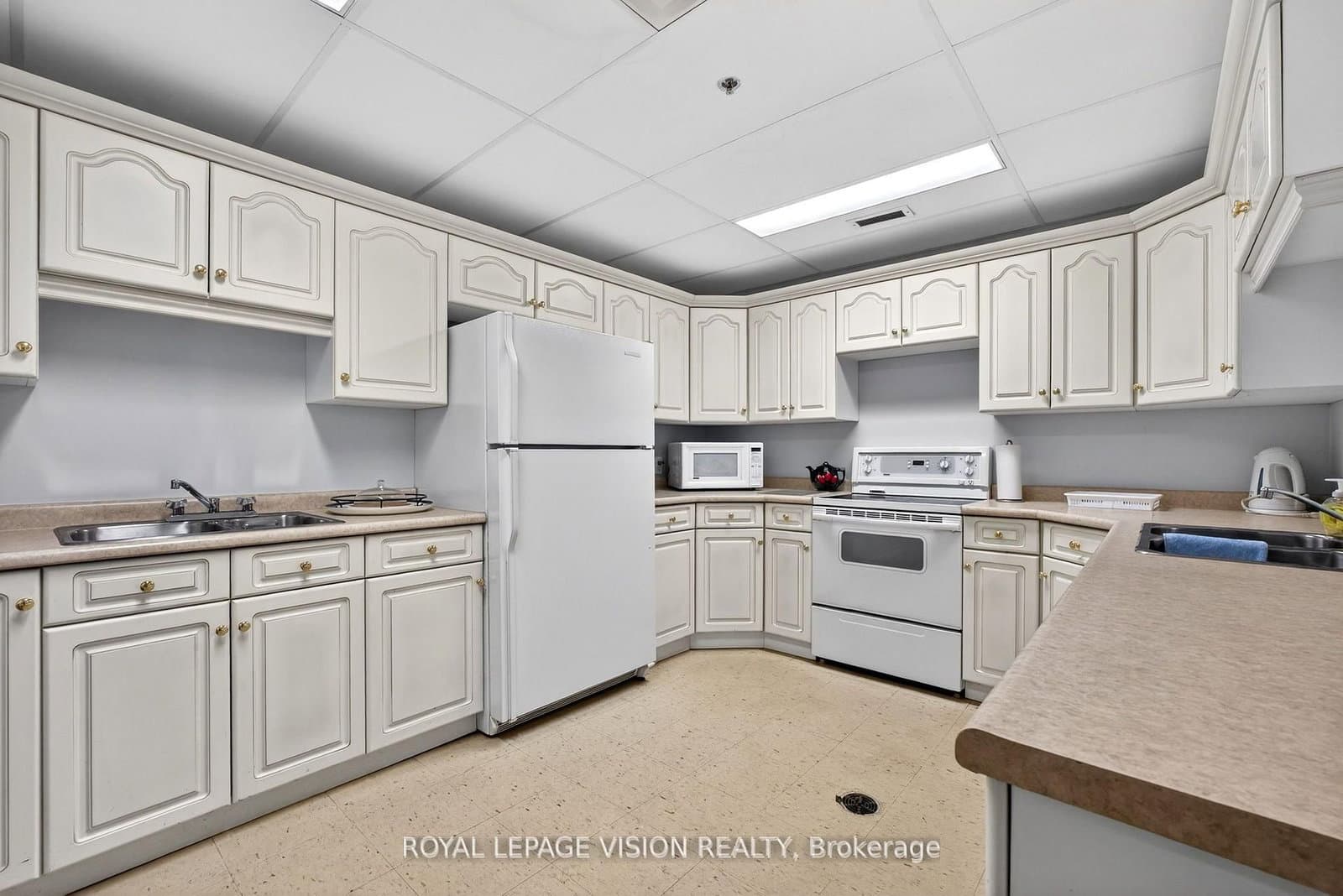 81 Millside Drive, Unit 1002 thumbnail 41