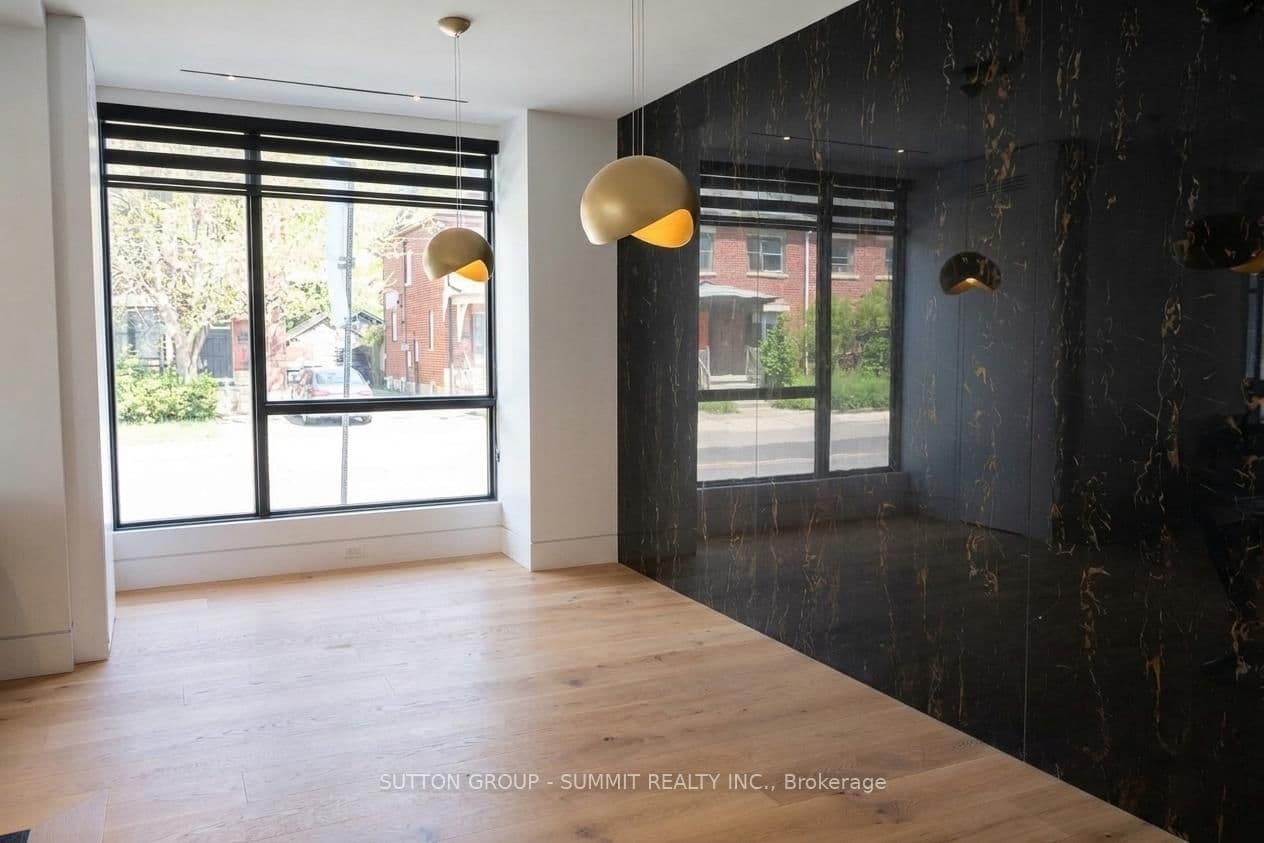 218 Jane Street, Unit Main Floor thumbnail 6