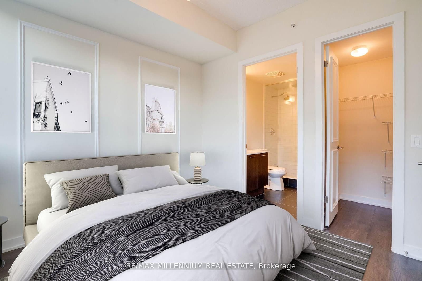 2212 Lake Shore Boulevard W, Unit 308 thumbnail 9