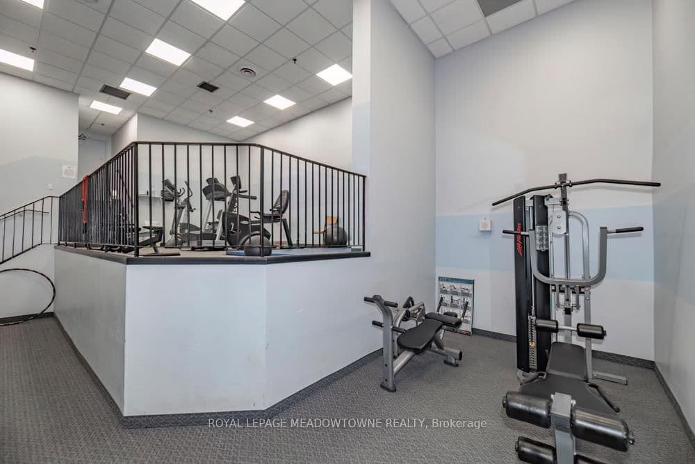 1110 Walden Circle, Unit 905 thumbnail 13