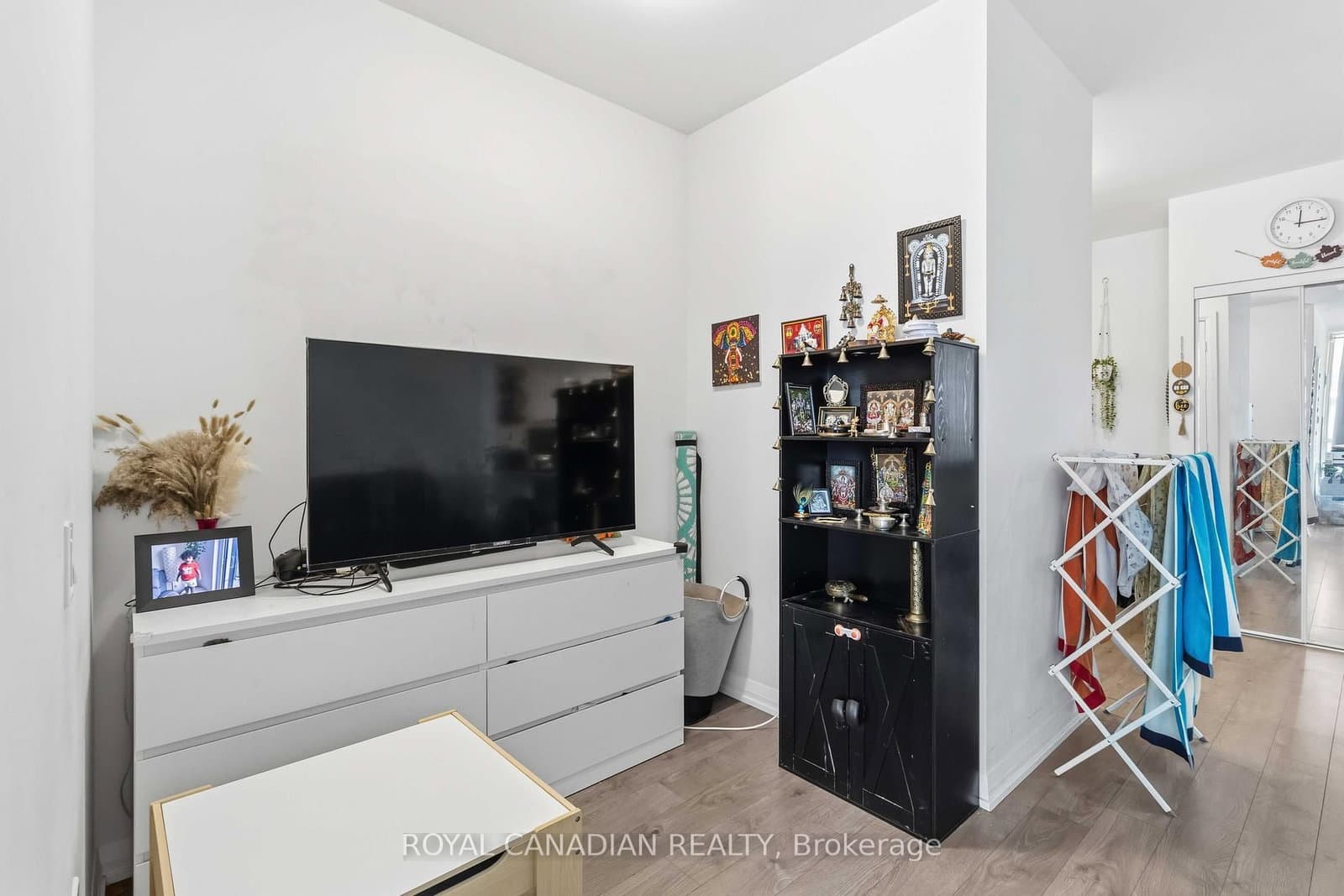 65 Watergarden Drive, Unit 1501 thumbnail 21