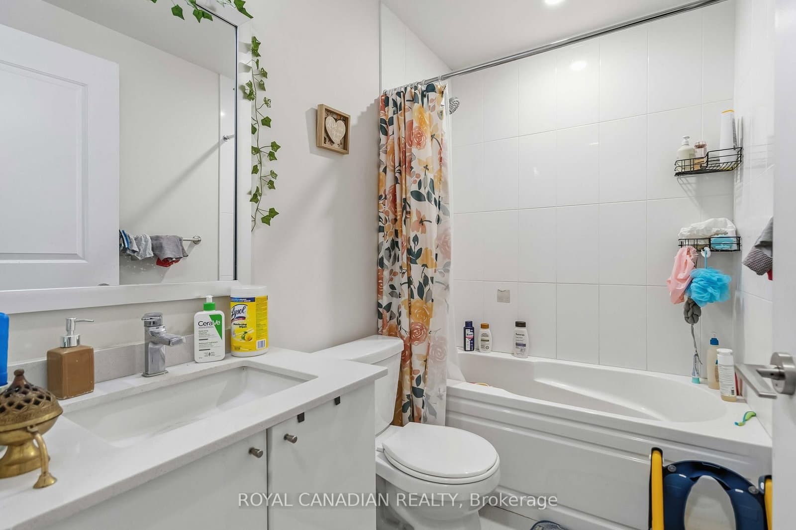 65 Watergarden Drive, Unit 1501 thumbnail 22