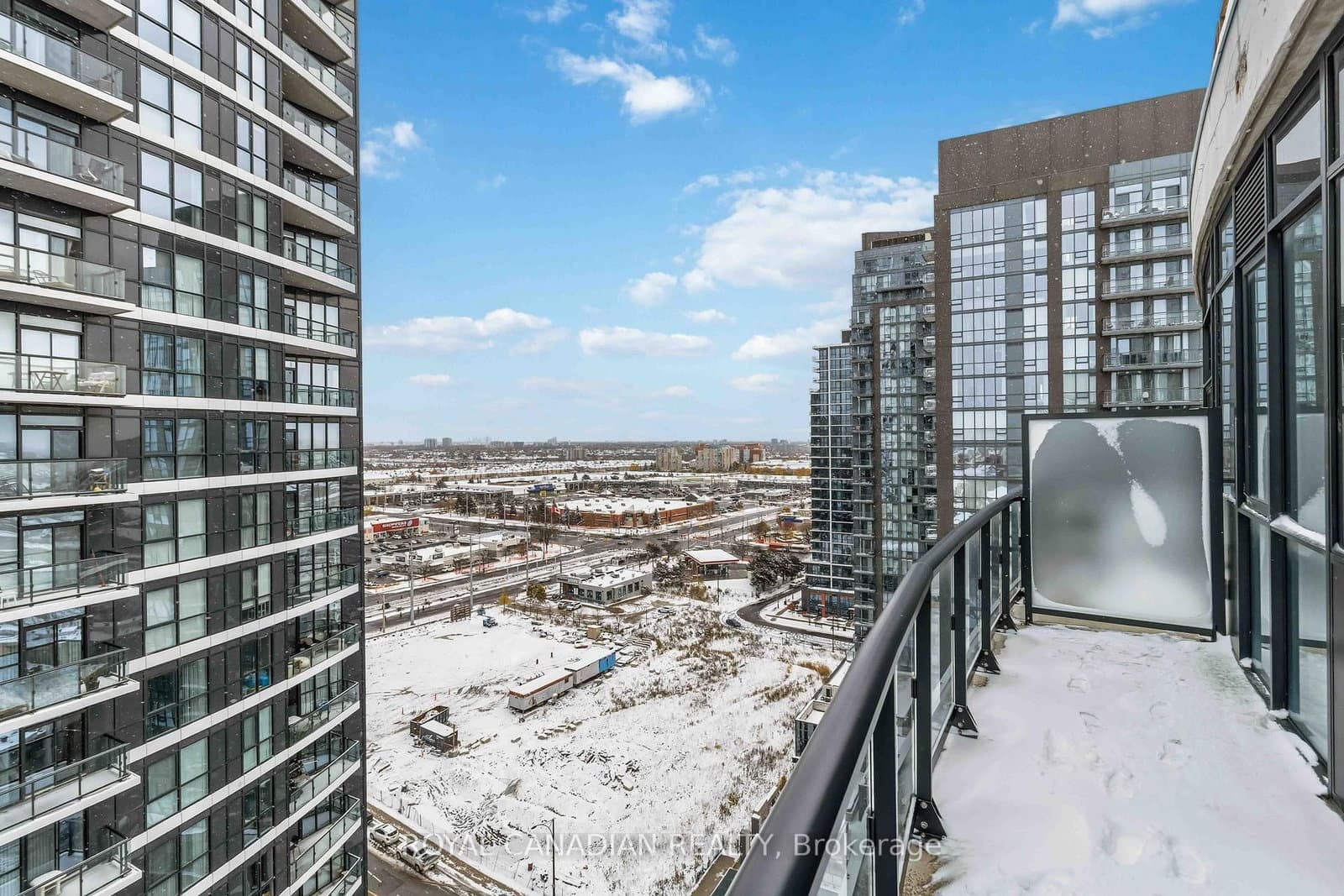 65 Watergarden Drive, Unit 1501 thumbnail 24