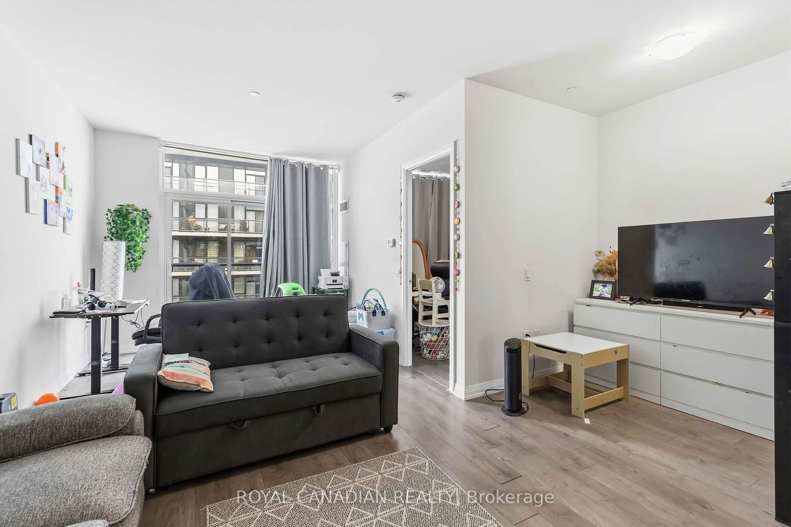 65 Watergarden Drive, Unit 1501 thumbnail 9