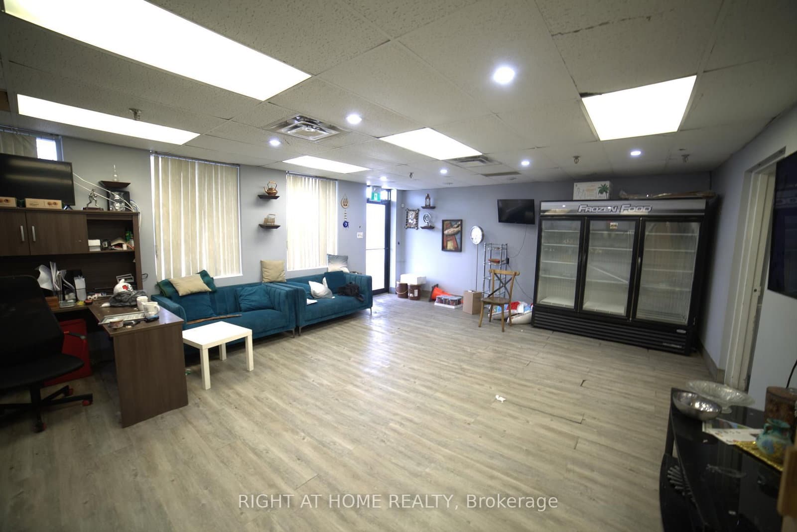 2465 Cawthra Road, Unit 112 thumbnail 2