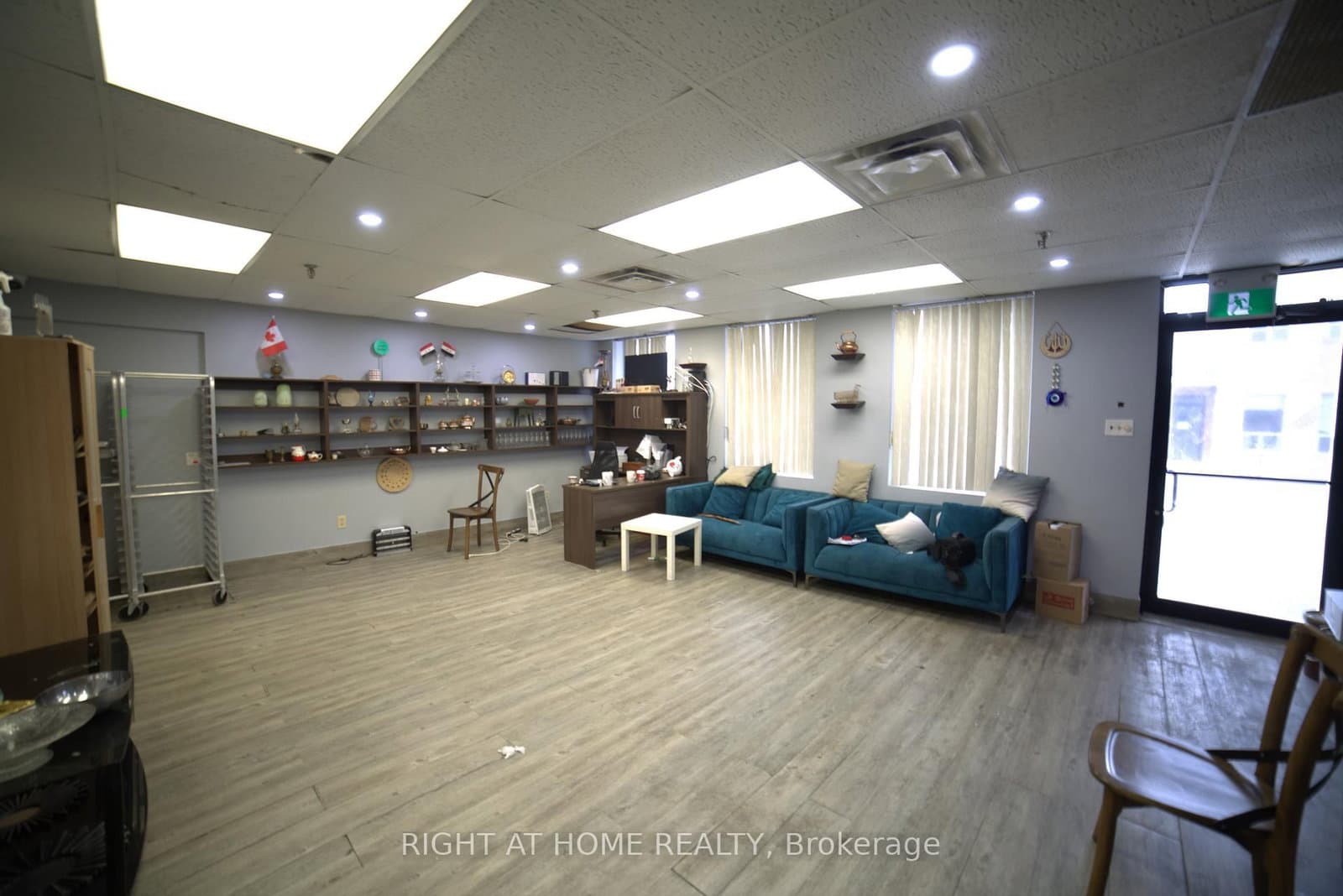 2465 Cawthra Road, Unit 112 thumbnail 3