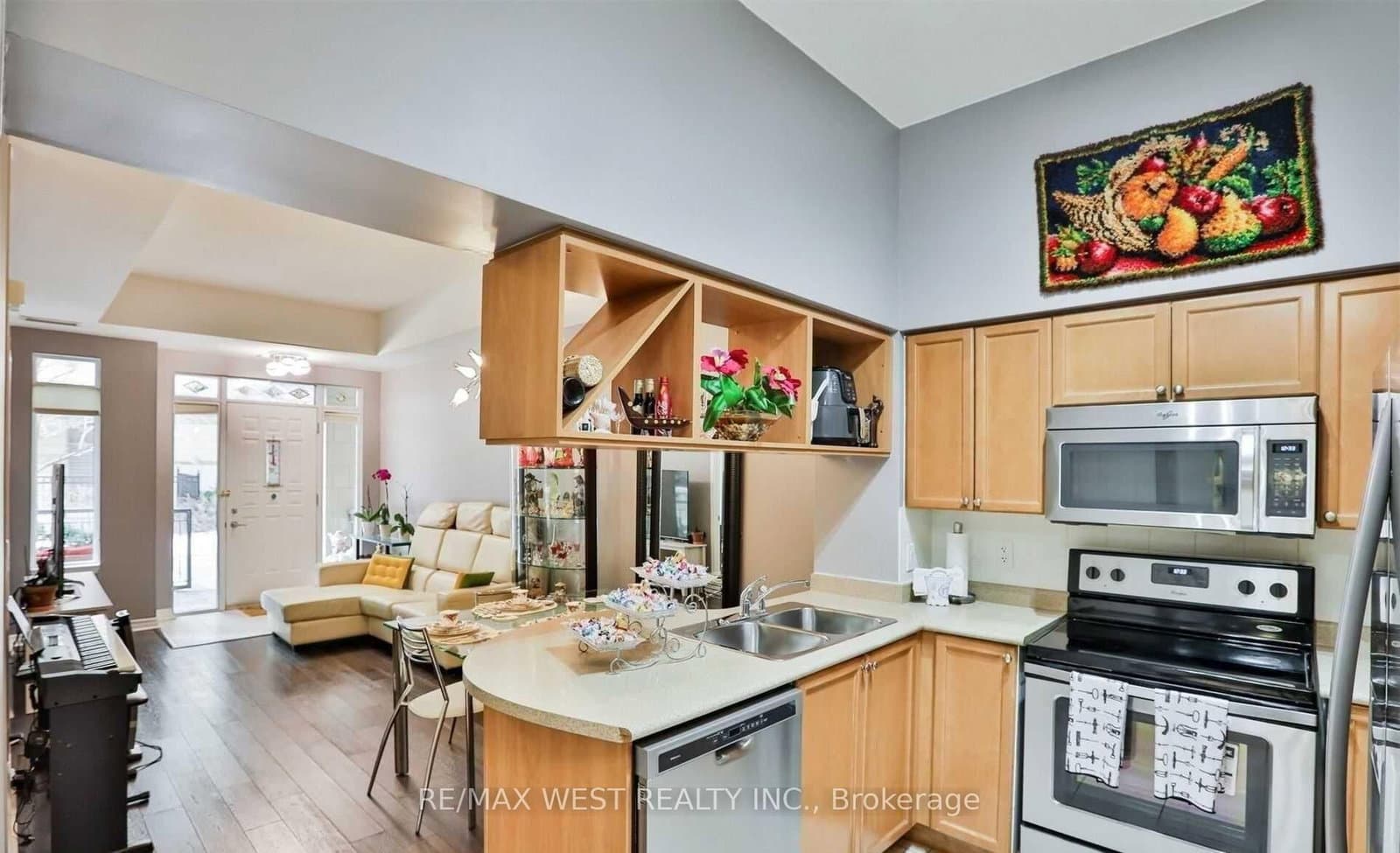 330 Princess Royal Drive, Unit GV-108 thumbnail 15