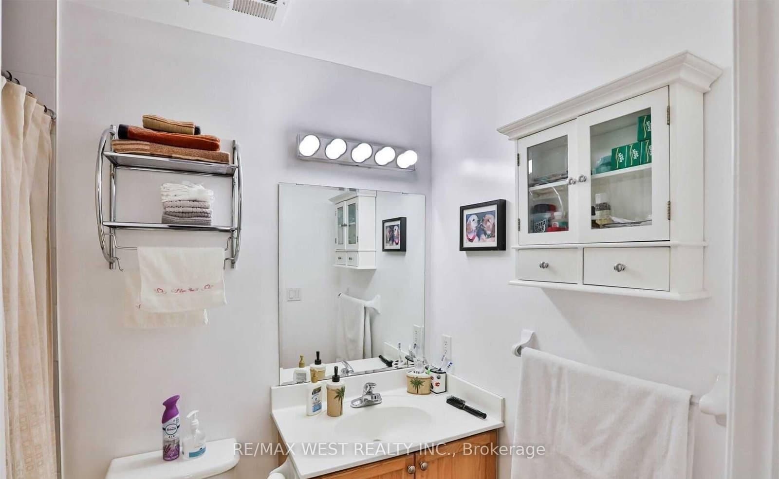 330 Princess Royal Drive, Unit GV-108 thumbnail 17