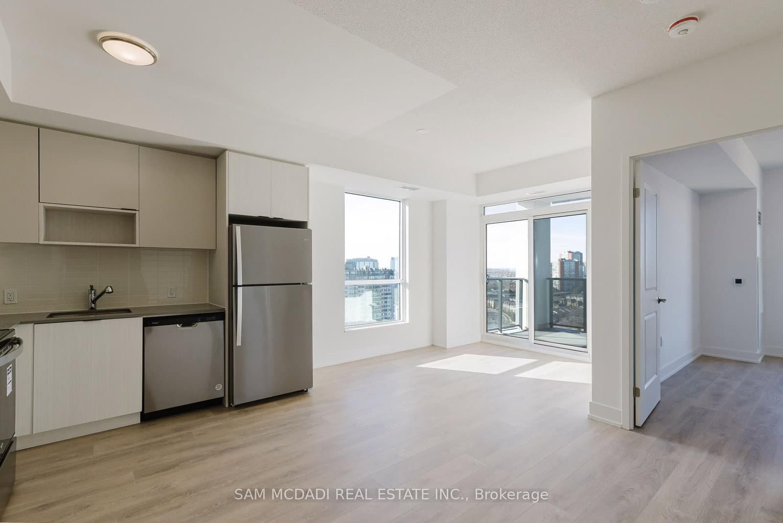 202 Burnhamthorpe Road E, Unit 2003 thumbnail 21