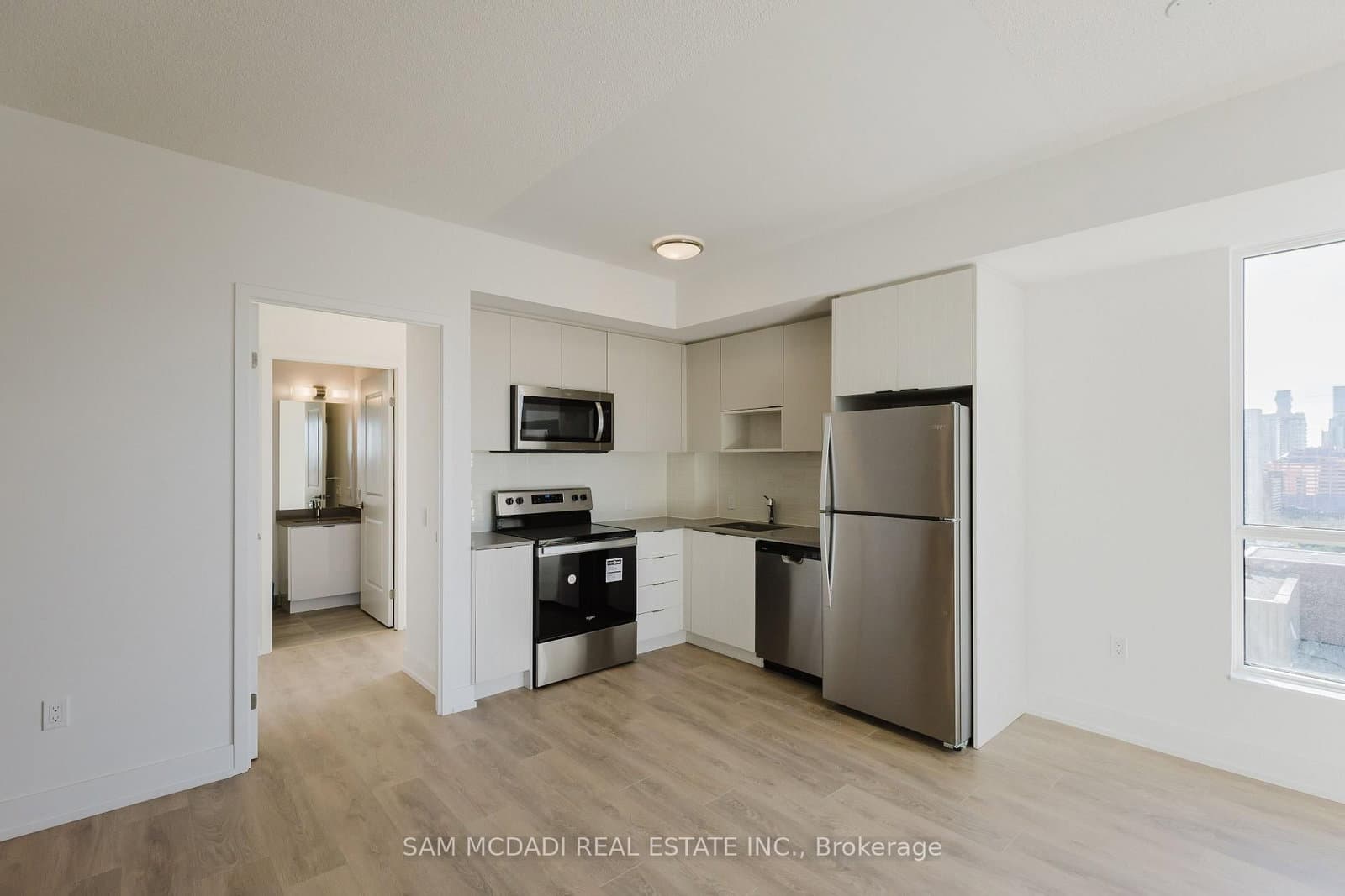 202 Burnhamthorpe Road E, Unit 2003 thumbnail 24