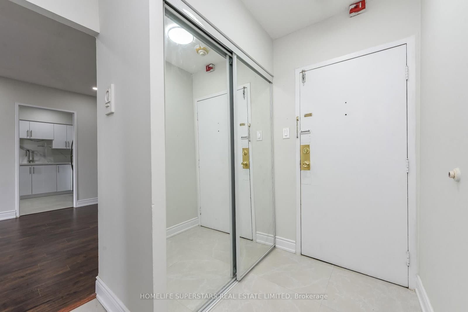 3533 Derry Road E, Unit 511 thumbnail 2