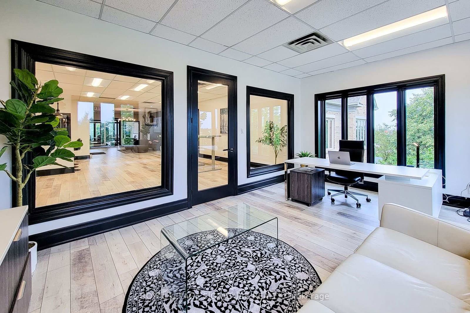 416 North Service Road E, Unit 300 thumbnail 21