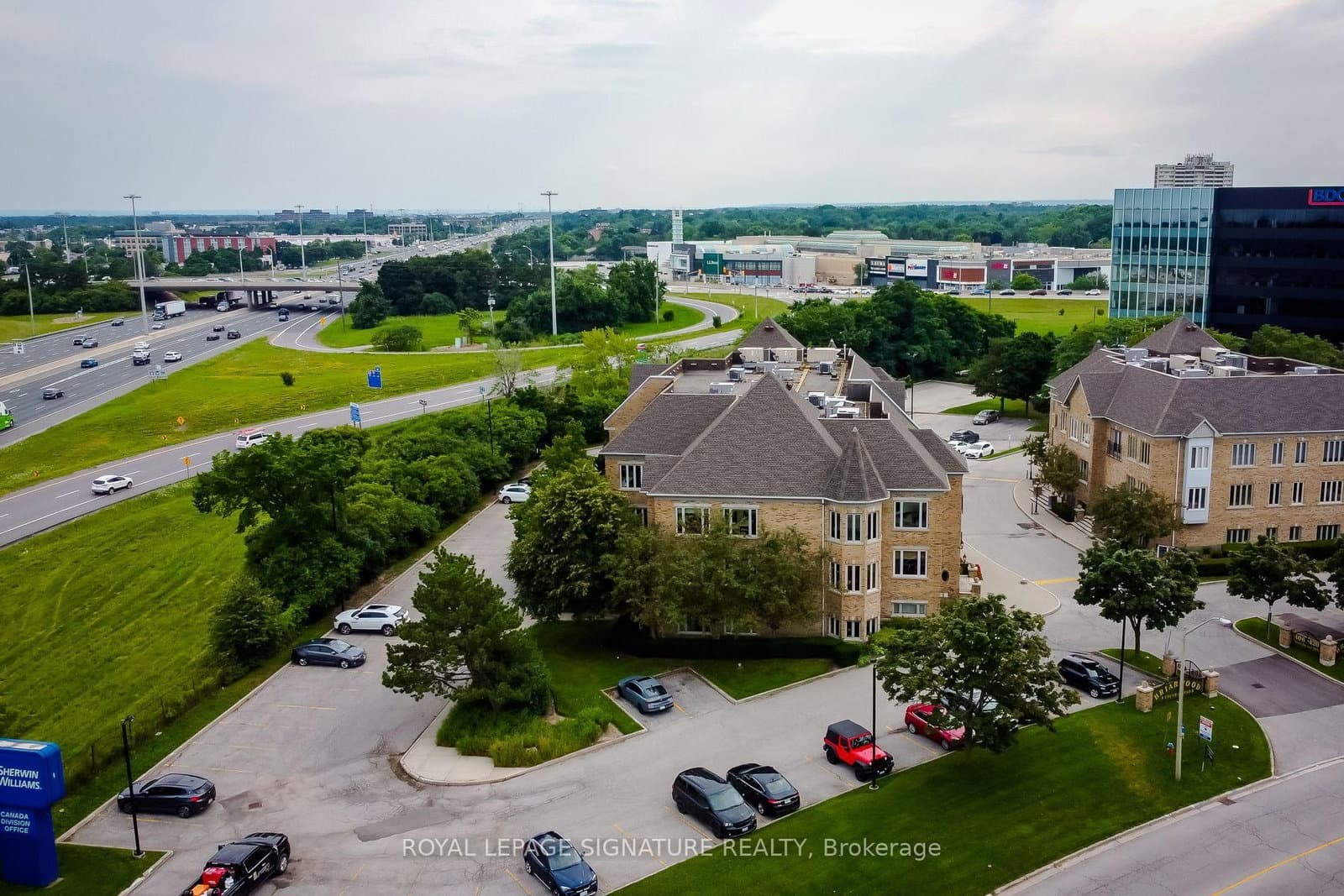 416 North Service Road E, Unit 300 thumbnail 39
