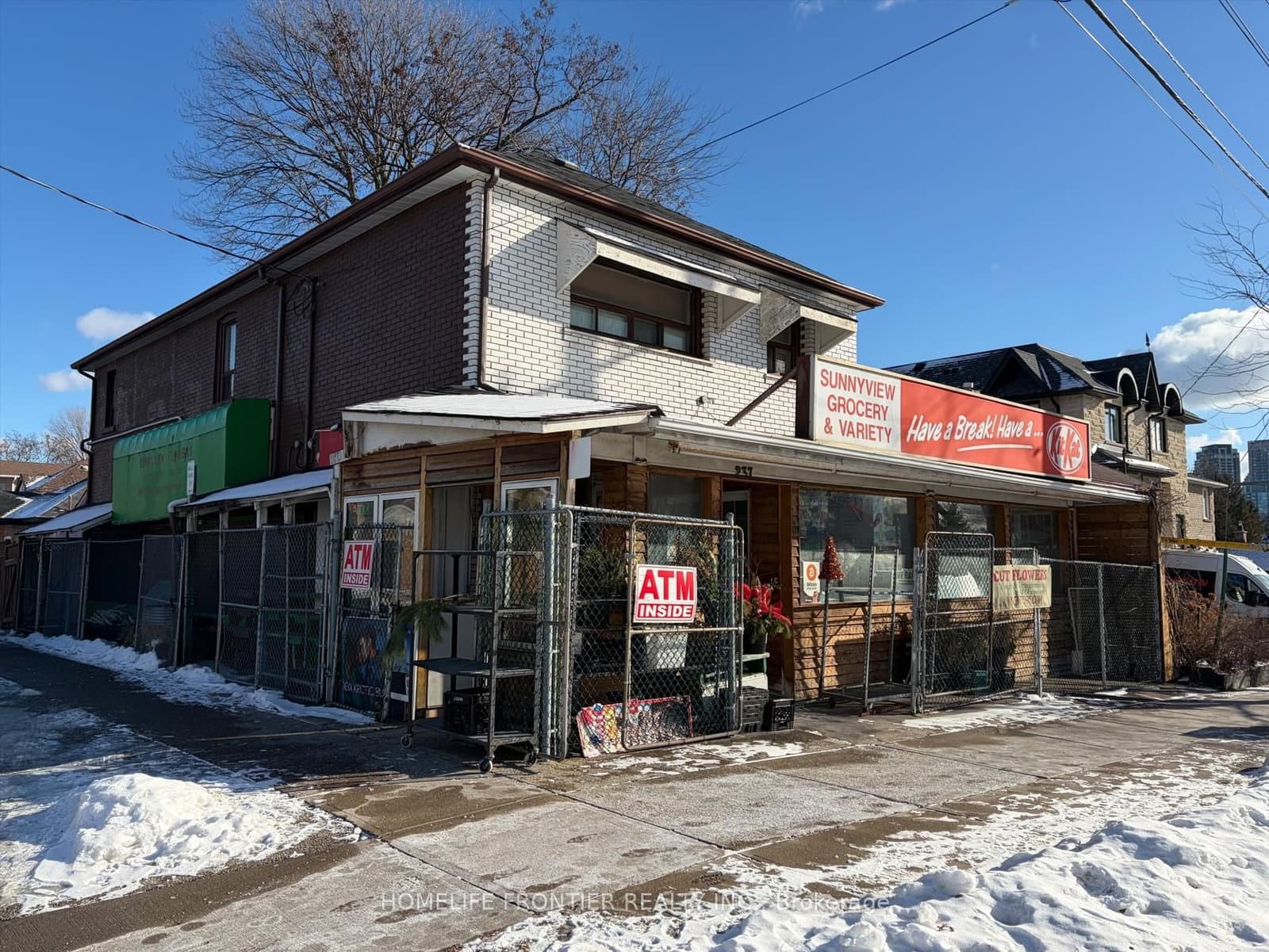 237 Park Lawn Road - Image 1