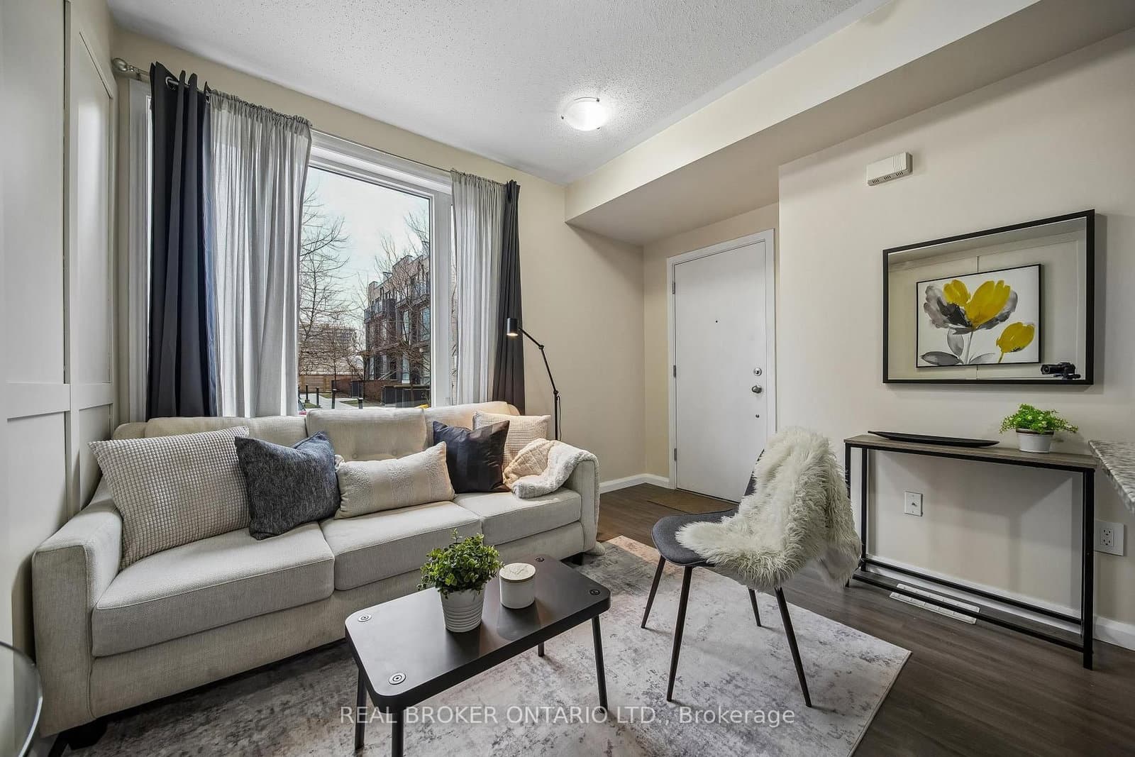 26 Fieldway Road, Unit 46 thumbnail 6