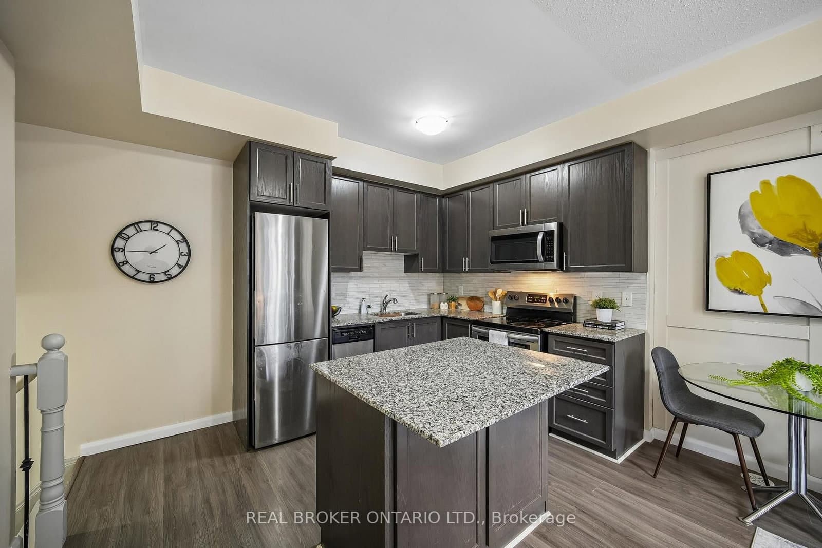 26 Fieldway Road, Unit 46 thumbnail 7