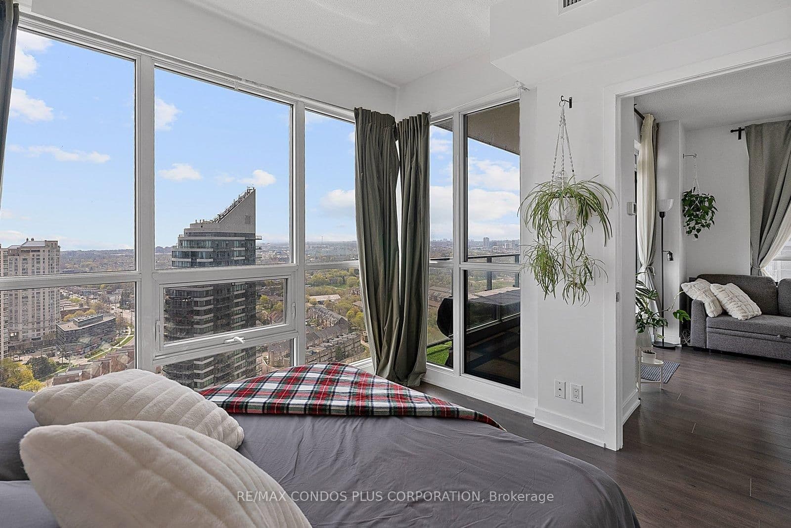 2212 Lakeshore Boulevard W, Unit 3206 thumbnail 13