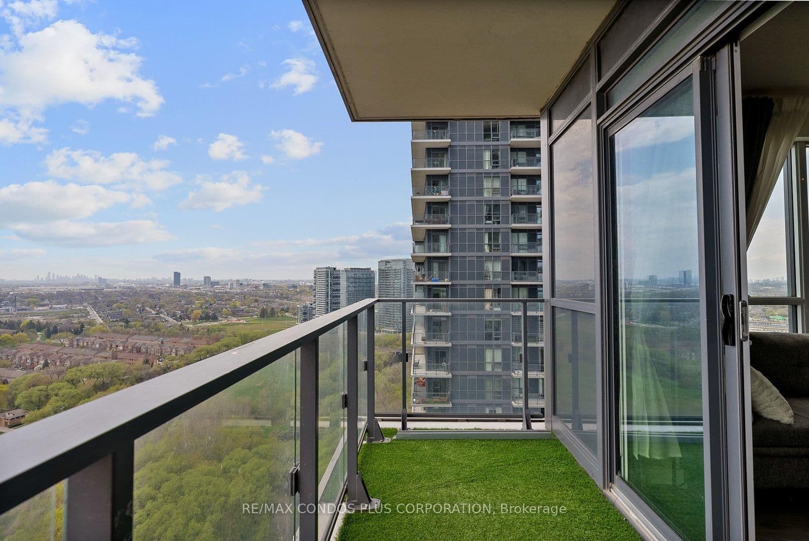 2212 Lakeshore Boulevard W, Unit 3206 thumbnail 19