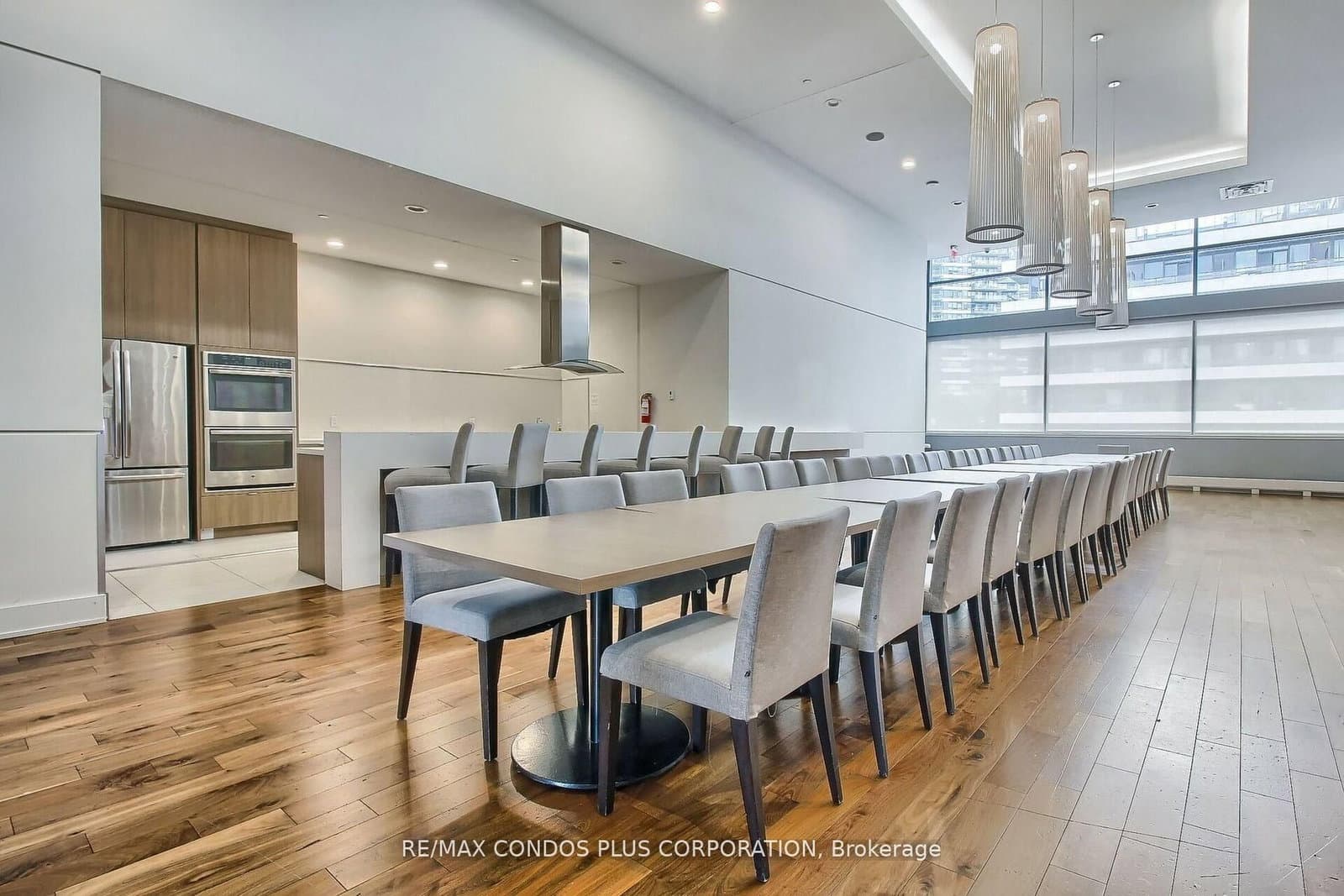 2212 Lakeshore Boulevard W, Unit 3206 thumbnail 38