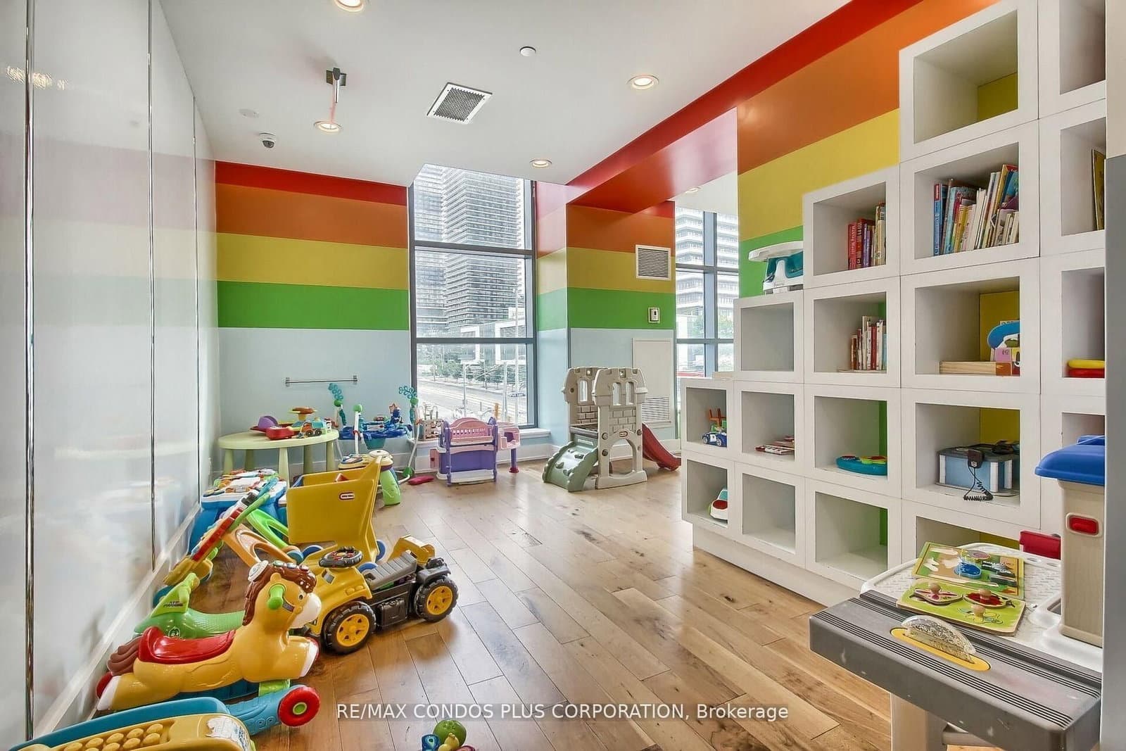 2212 Lakeshore Boulevard W, Unit 3206 thumbnail 40