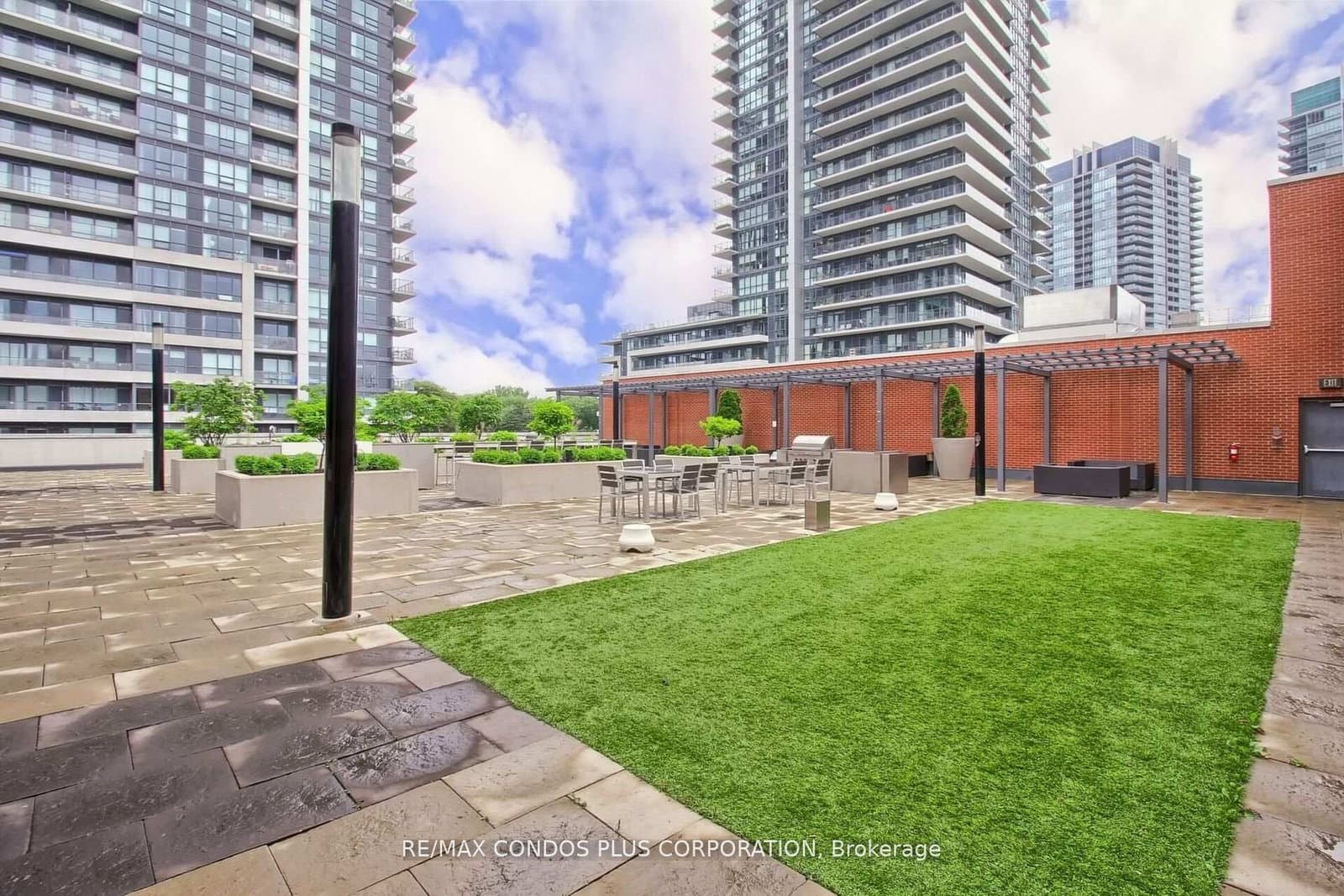 2212 Lakeshore Boulevard W, Unit 3206 thumbnail 44